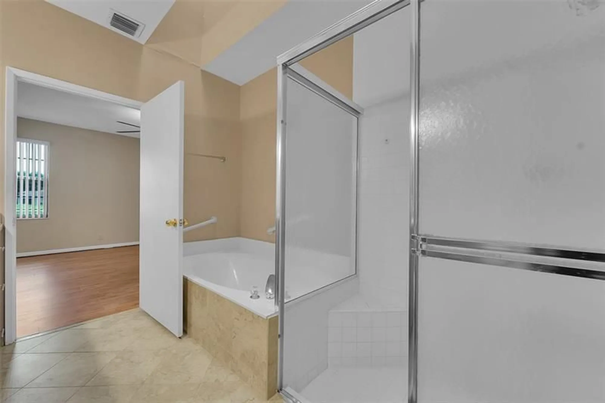 Property Slideshow image 24 of 33 | 8347 sunmeadow ln # 8347, Boca Raton, FL, 33496