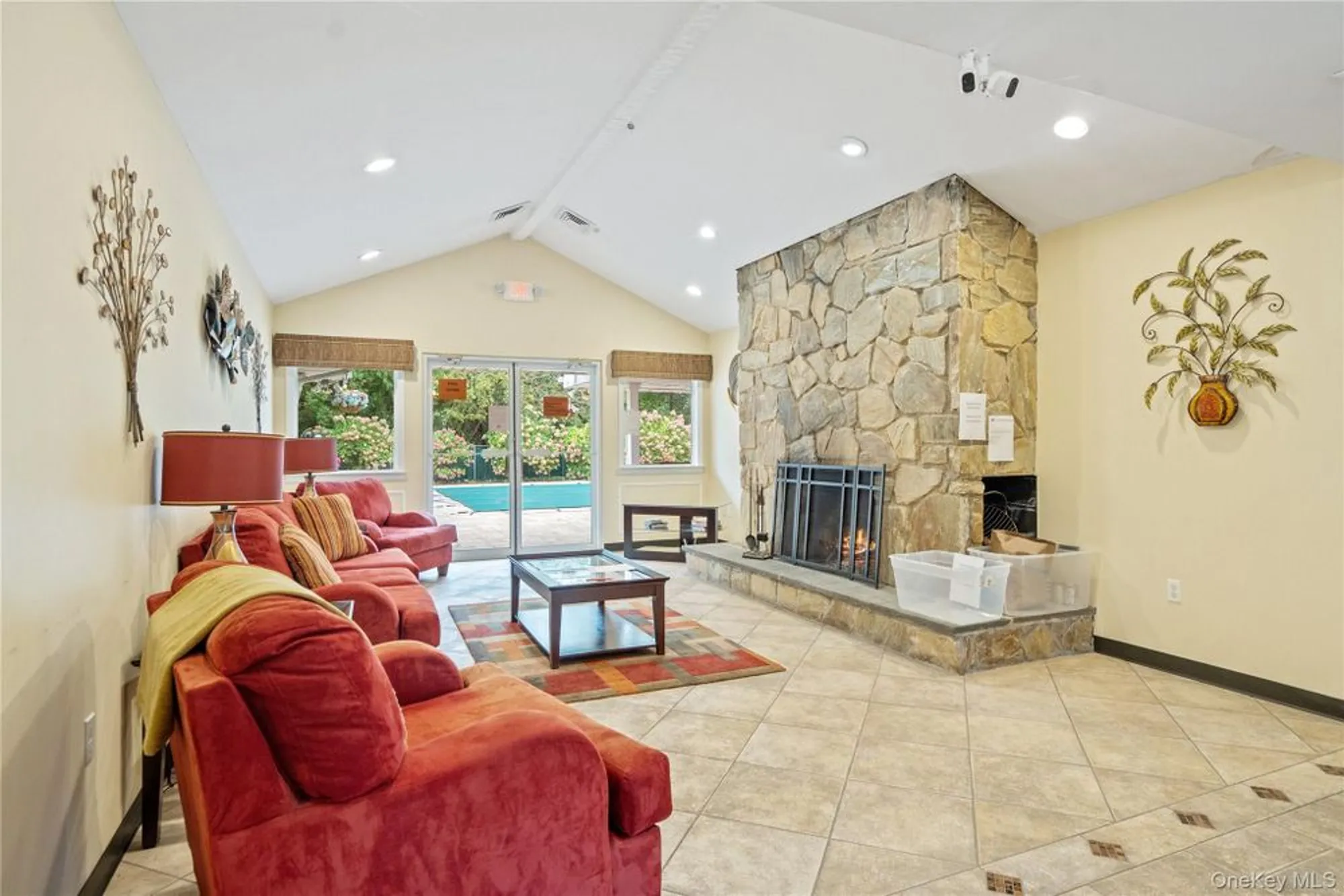 Property Slideshow image 27 of 29 | 53 freedom ln, Coram, NY, 11727