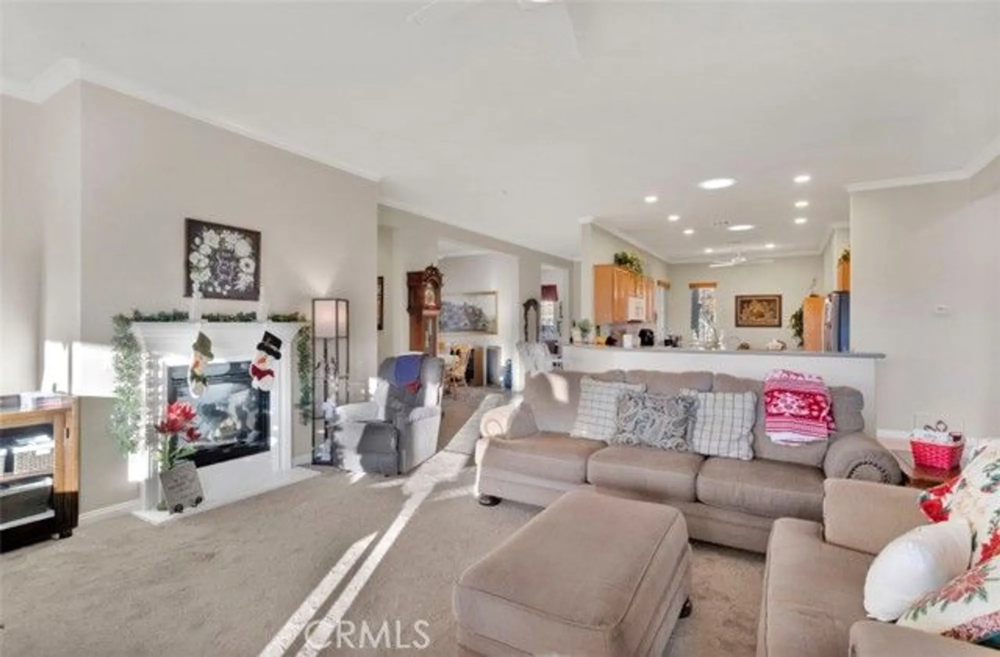 Property Slideshow image 5 of 22 | 10266 lakeshore dr, Apple Valley, CA, 92308