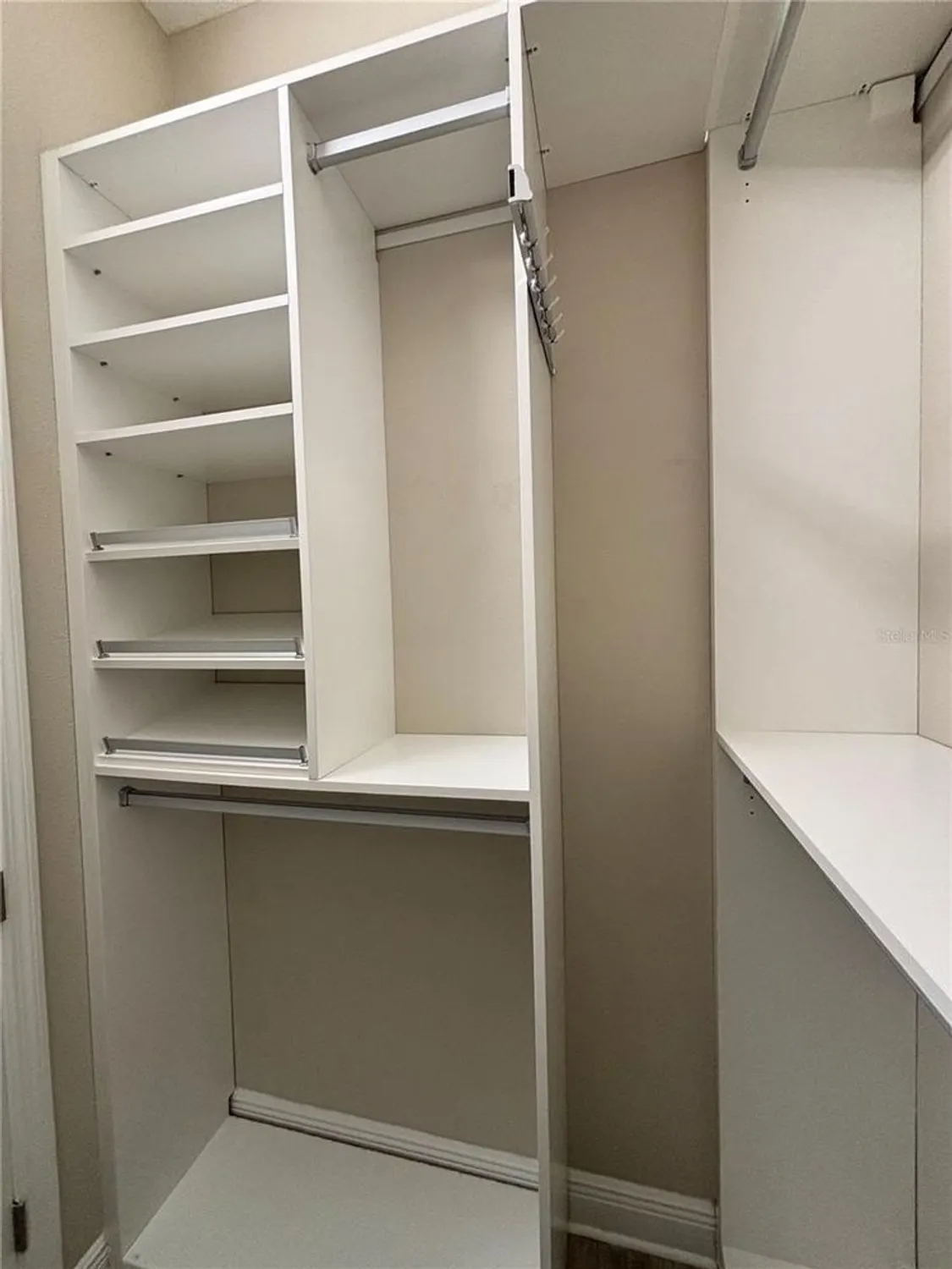 Property Slideshow image 20 of 59 | 21512 palatka dr, Venice, FL, 34293