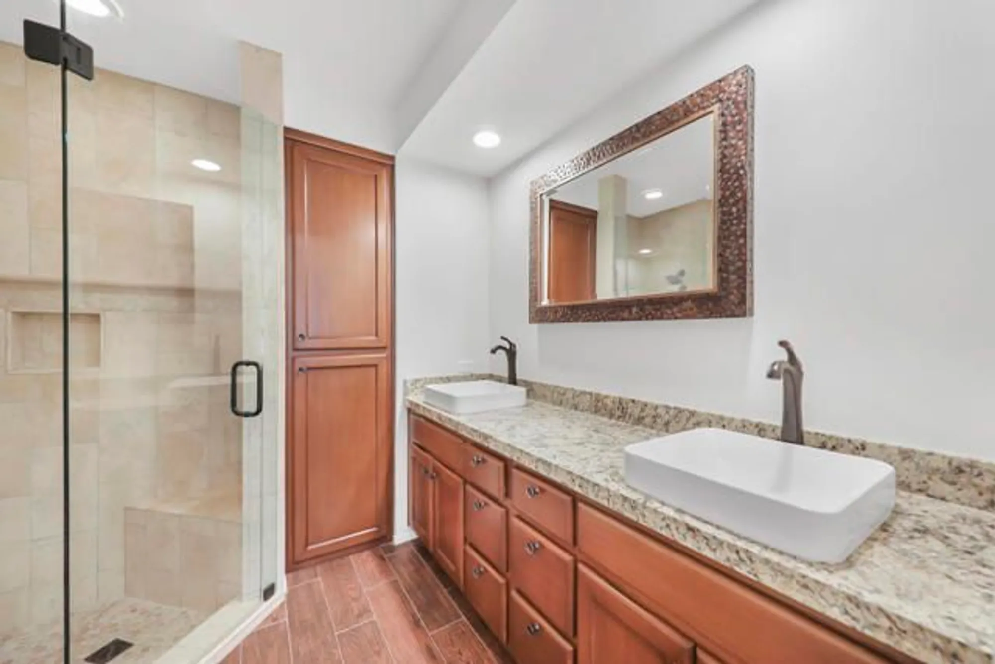 Property Slideshow image 17 of 37 | 54801 inverness way, La Quinta, CA, 92253