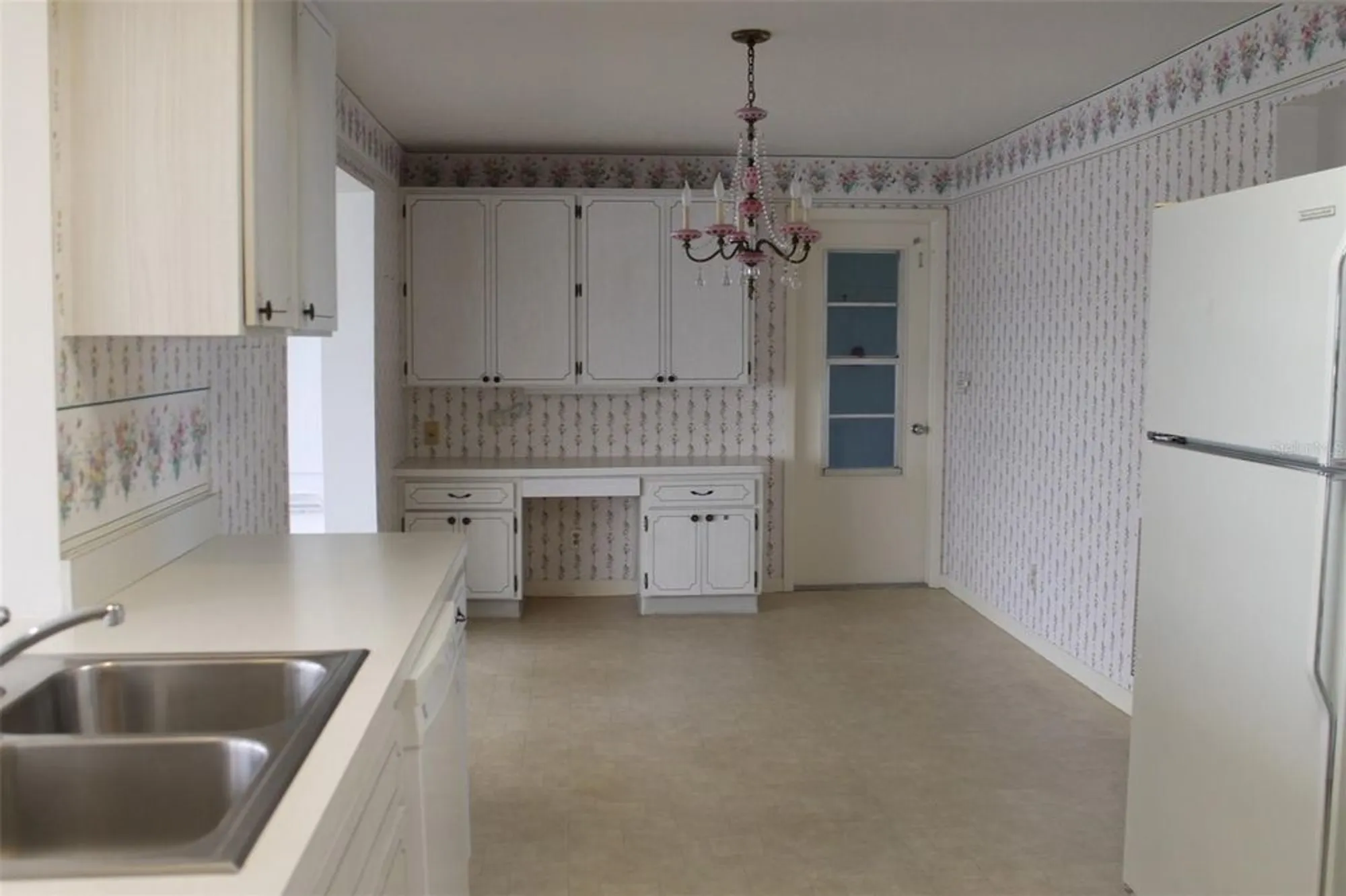 Property Slideshow image 30 of 50 | 9665 mainlands blvd, Pinellas Park, FL, 33782