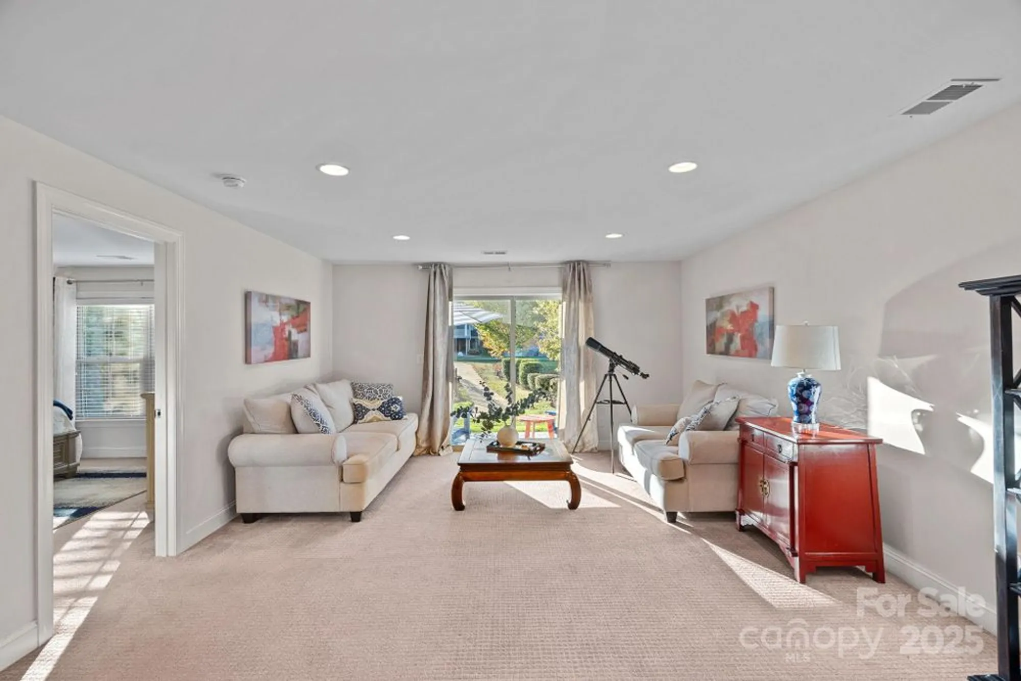 Property Slideshow image 22 of 35 | 8032 parknoll dr, Huntersville, NC, 28078