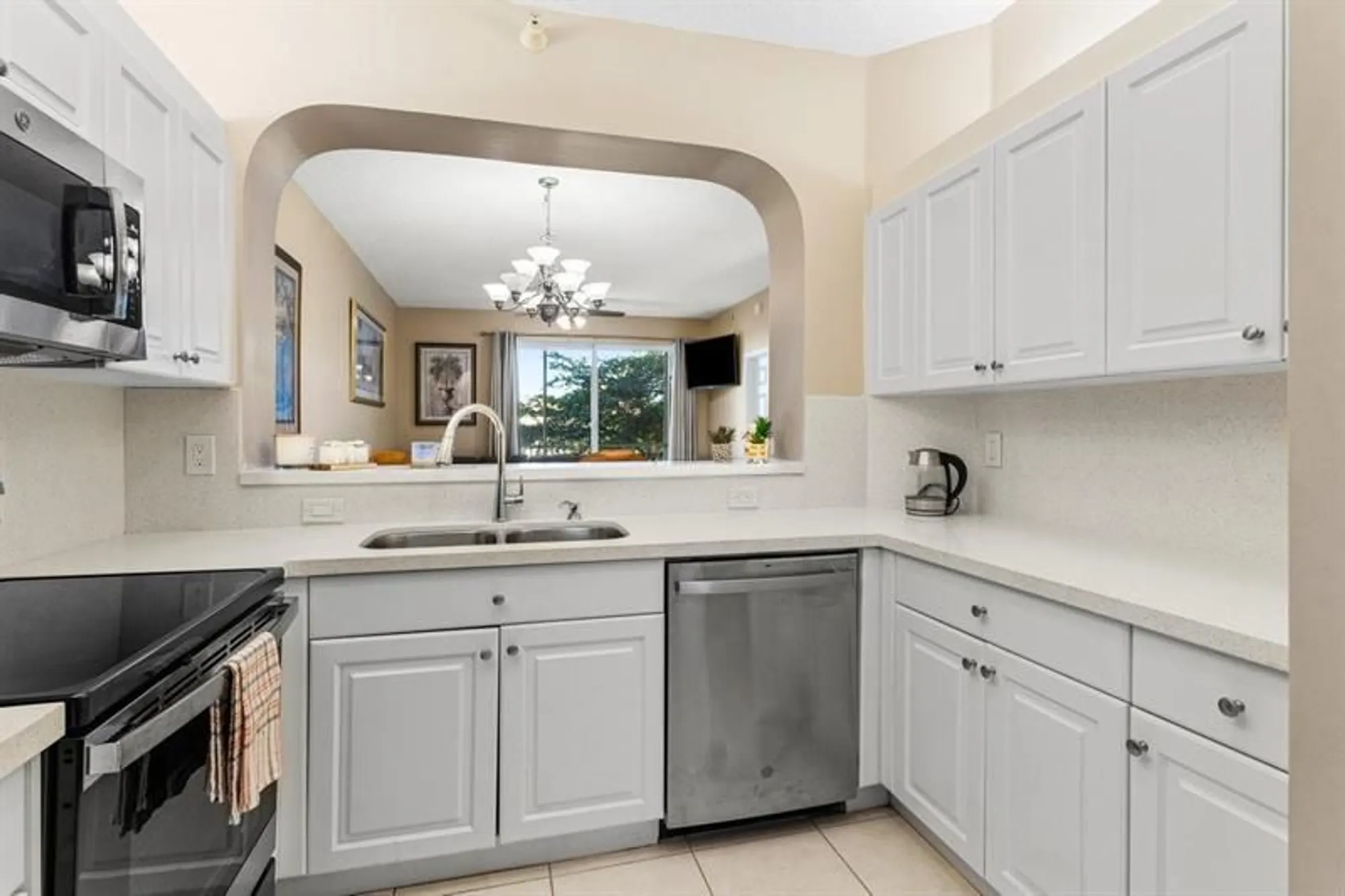 Property Slideshow image 12 of 26 | 7775 southampton ter apt 310, Tamarac, FL, 33321