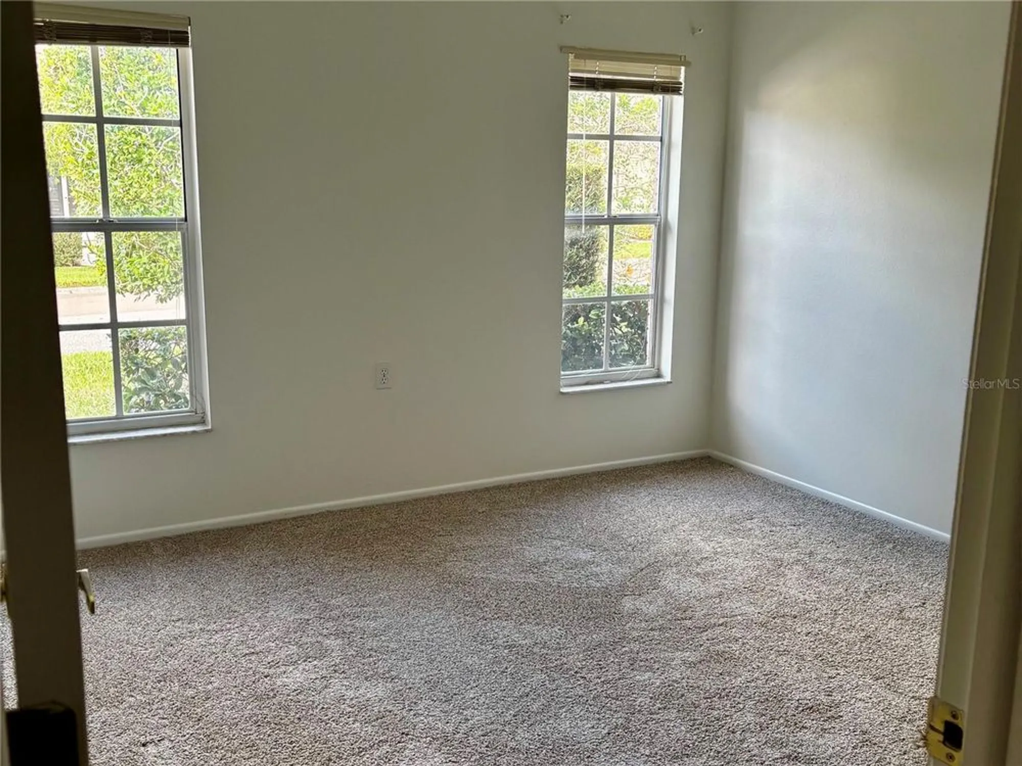 Property Slideshow image 15 of 36 | 2165 springmeadow dr, Spring Hill, FL, 34606