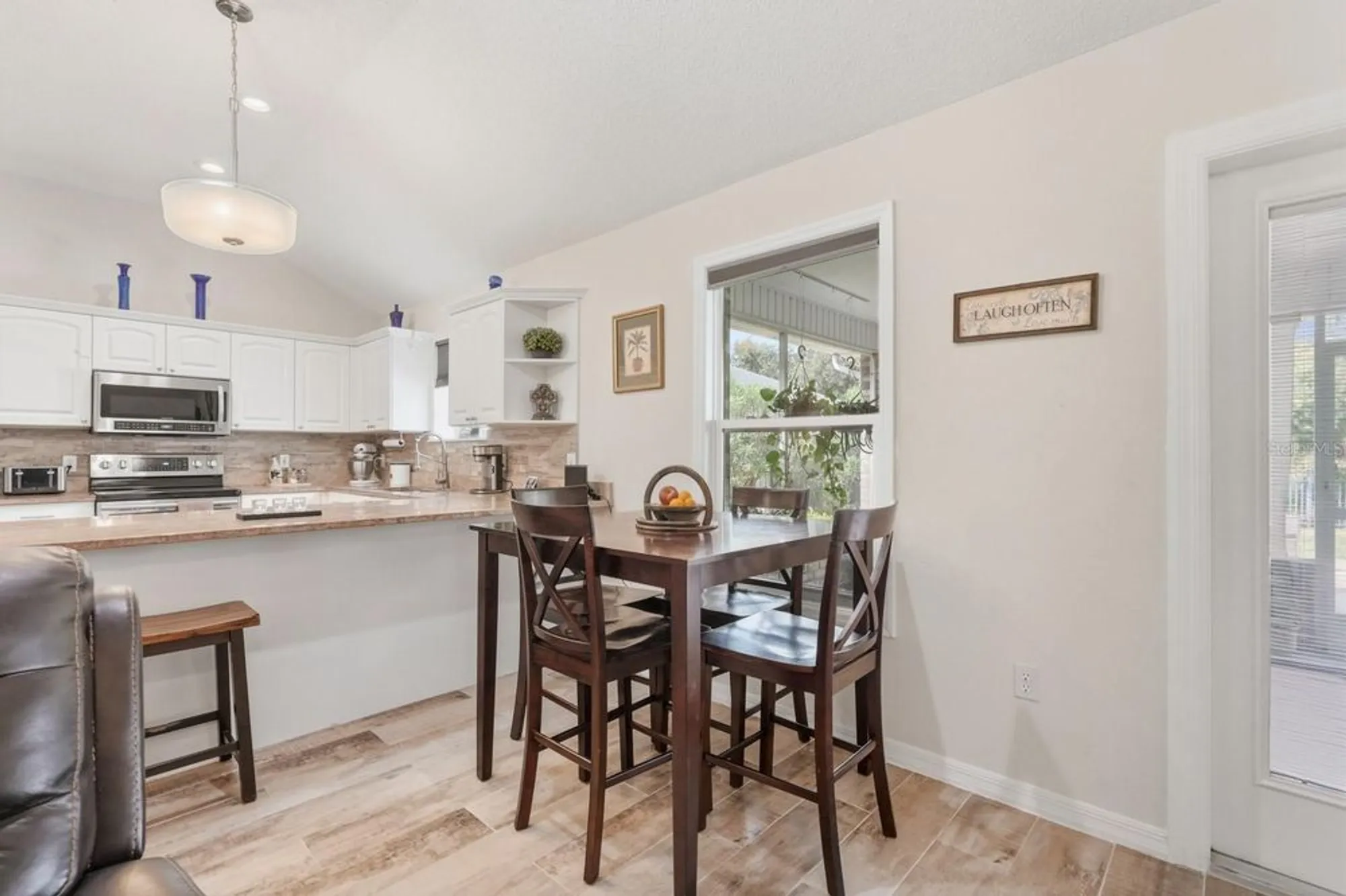 Property Slideshow image 17 of 52 | 2 silver lake way, Ormond Beach, FL, 32174