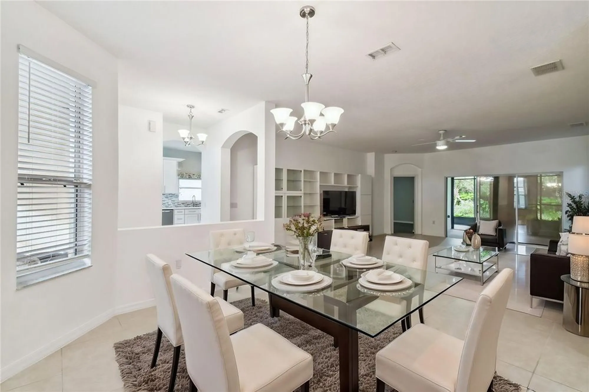 Property Slideshow image 11 of 47 | 540 genoa dr, Poinciana, FL, 34759