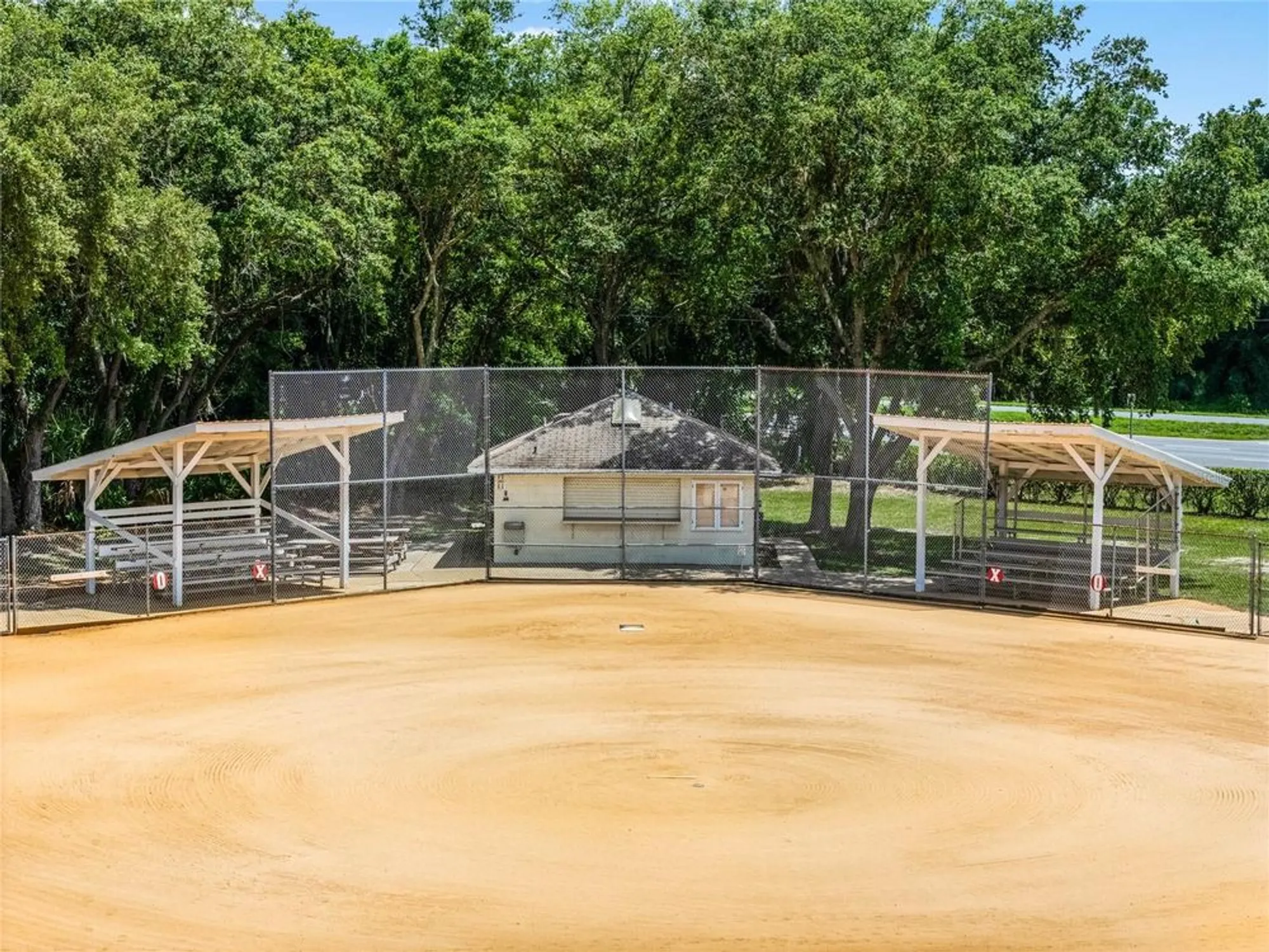 Property Slideshow image 59 of 81 | 26104 newcombe cir, Leesburg, FL, 34748