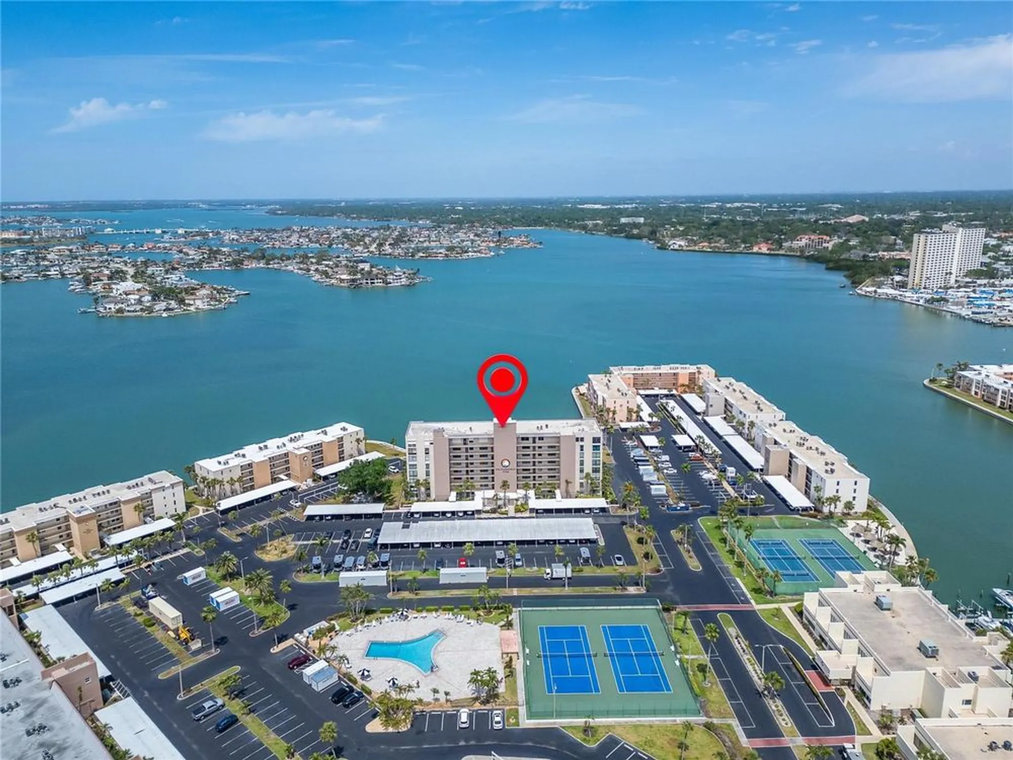 Property Slideshow image 49 of 60 | 7700 sun island dr 107, South Pasadena, FL, 33707