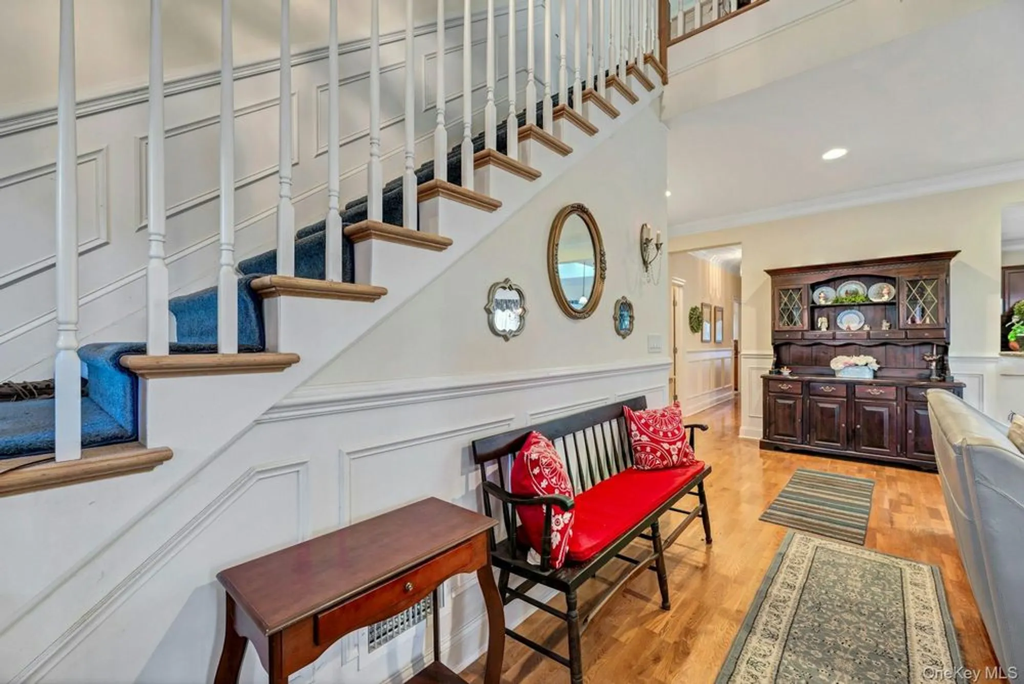 Property Slideshow image 8 of 24 | 159 stoneleigh dr, Riverhead, NY, 11901