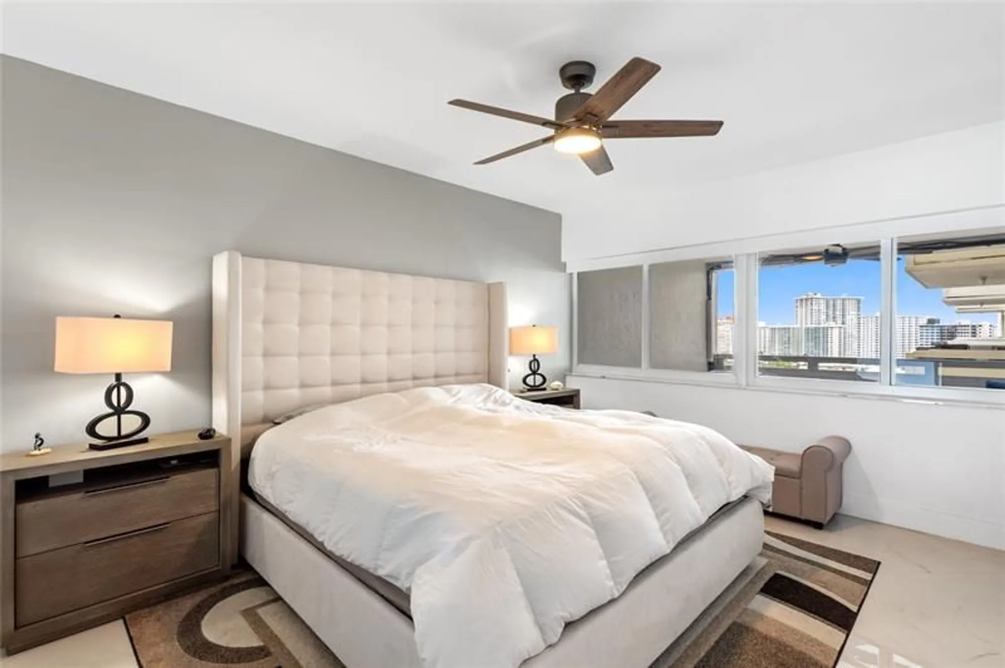 Property Slideshow image 17 of 41 | 3200 ne 36th st 1612, Fort Lauderdale, FL, 33308