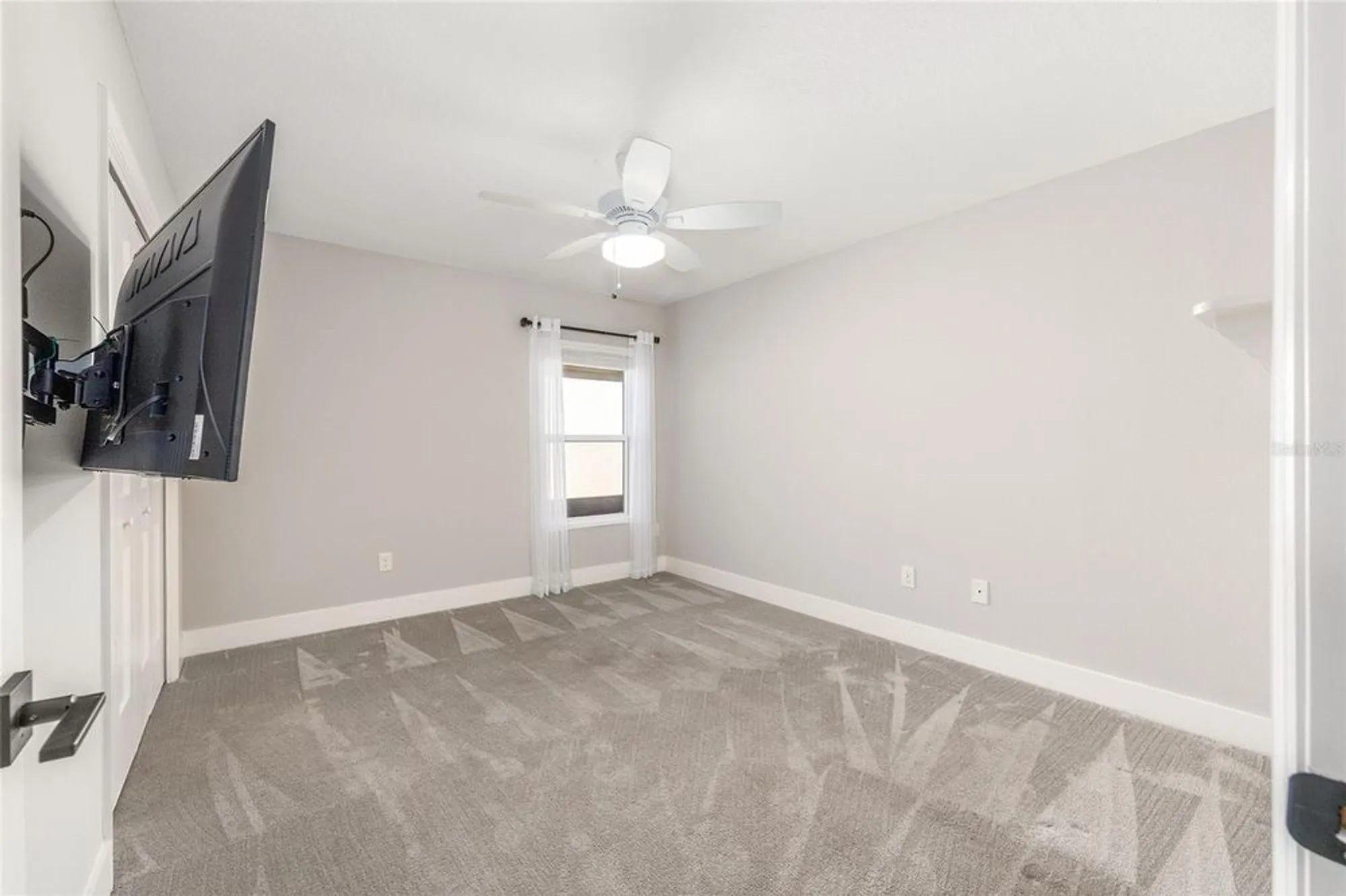 Property Slideshow image 6 of 42 | 5631 fernandes ct, The Villages, FL, 32163