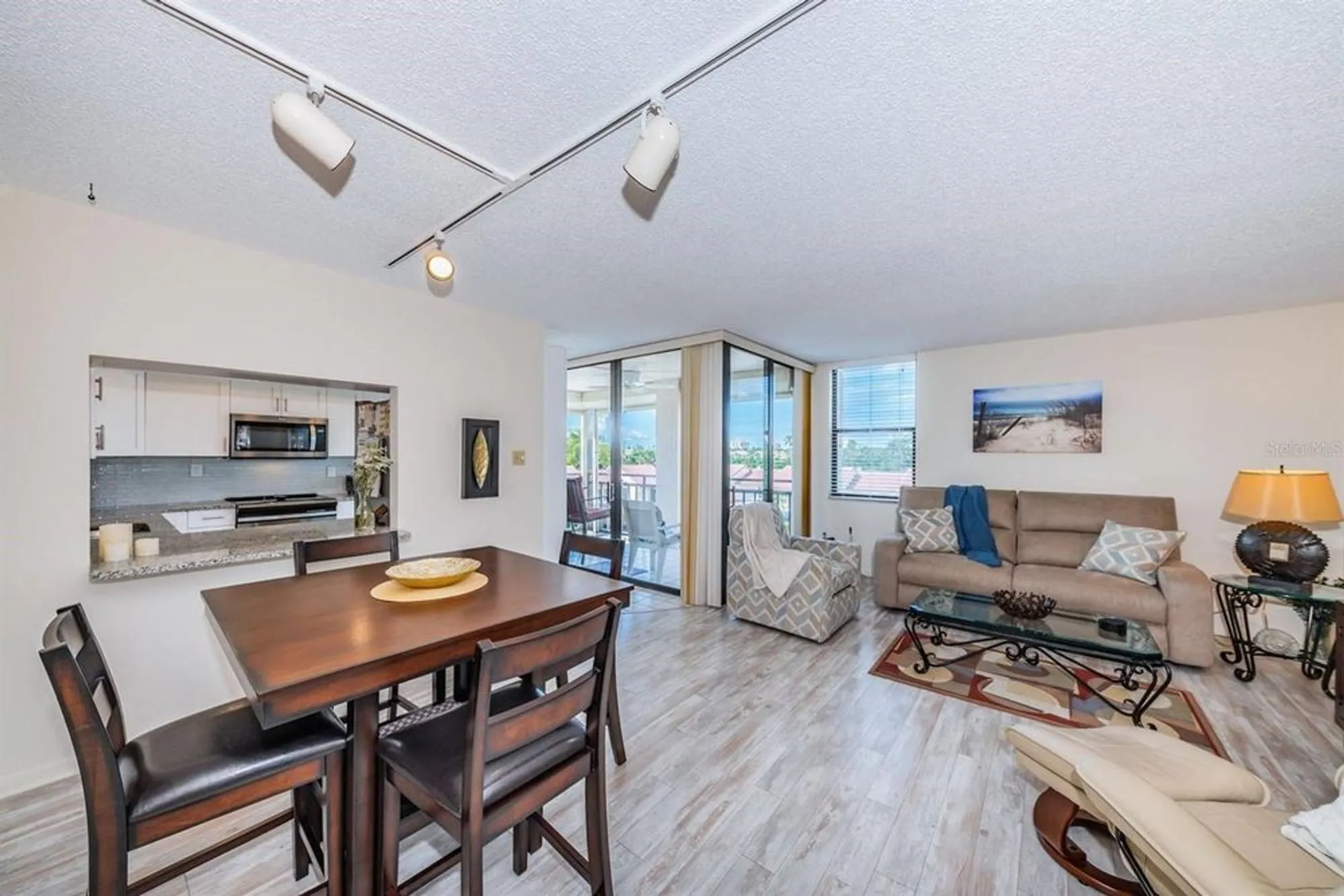 Property Slideshow image 2 of 16 | 6145 sun blvd apt 404, Saint Petersburg, FL, 33715