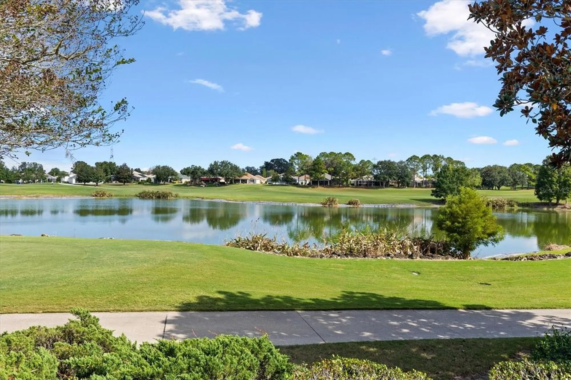 Property Slideshow image 49 of 68 | 17339 se 84th foxgrove ave, The Villages, FL, 32162