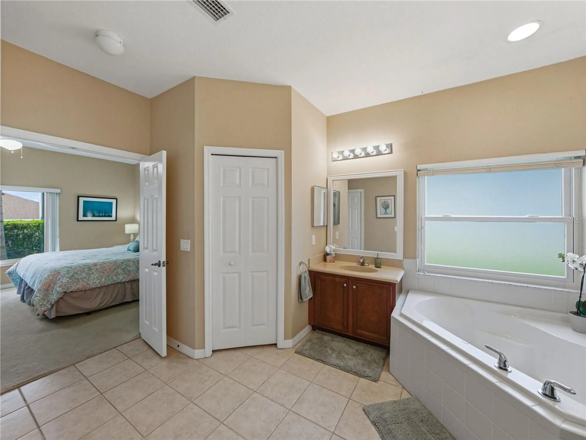 Property Slideshow image 27 of 92 | 4568 turnberry ln, Lake Wales, FL, 33859