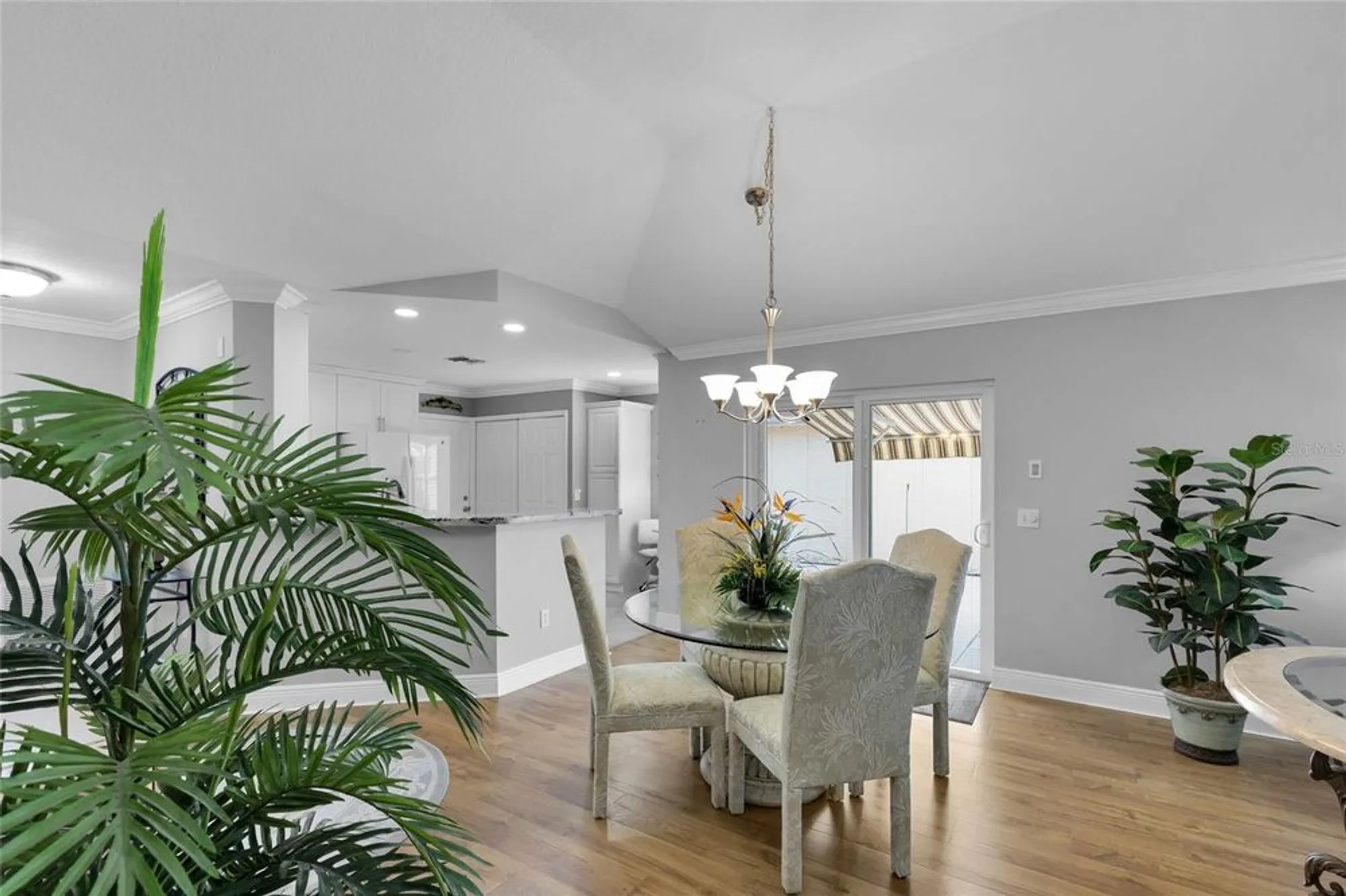 Property Slideshow image 6 of 45 | 916 medira dr, Lady Lake, FL, 32159