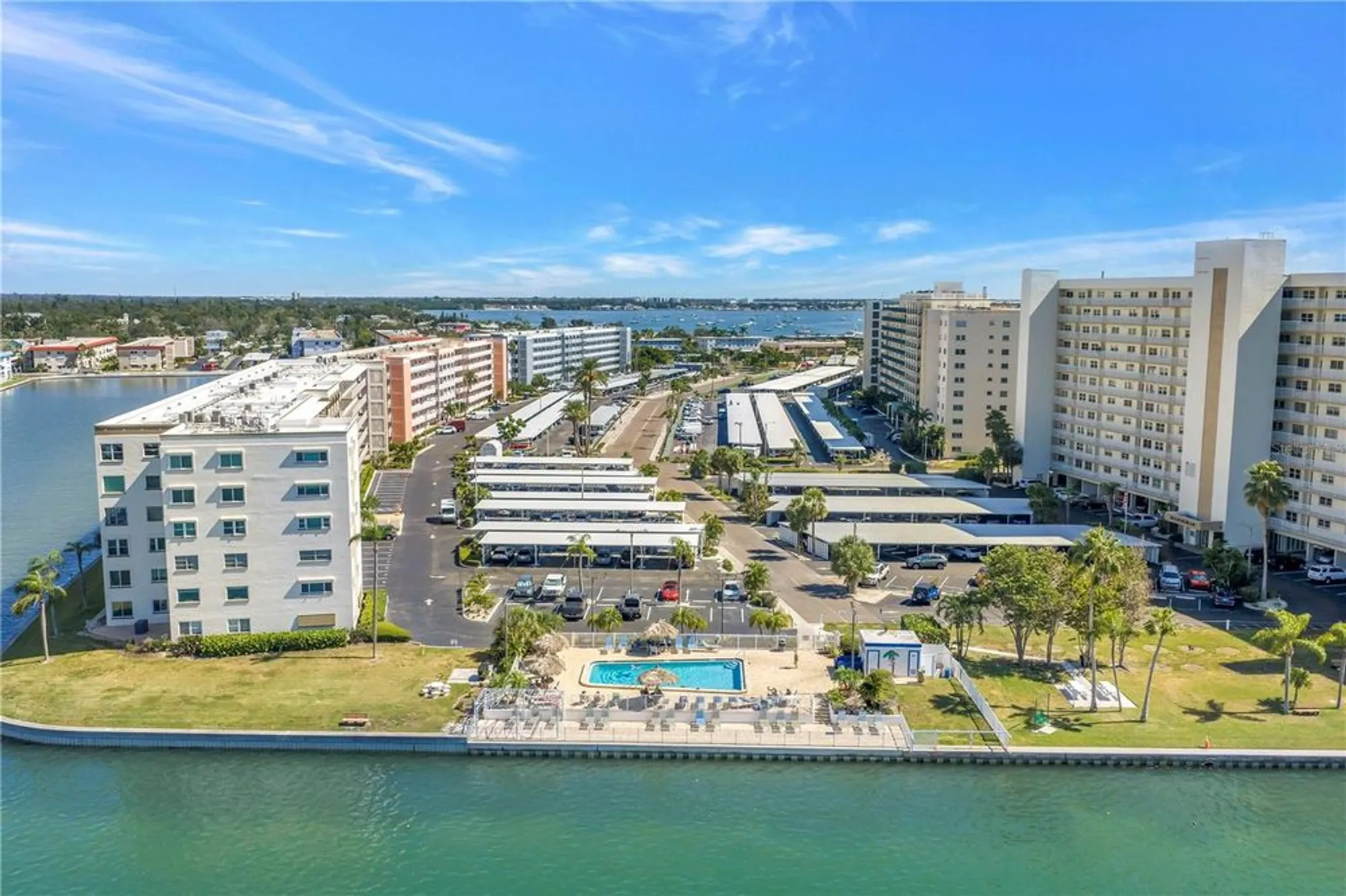 Property Slideshow image 15 of 20 | 6060 shore blvd 106, Gulfport, FL, 33707