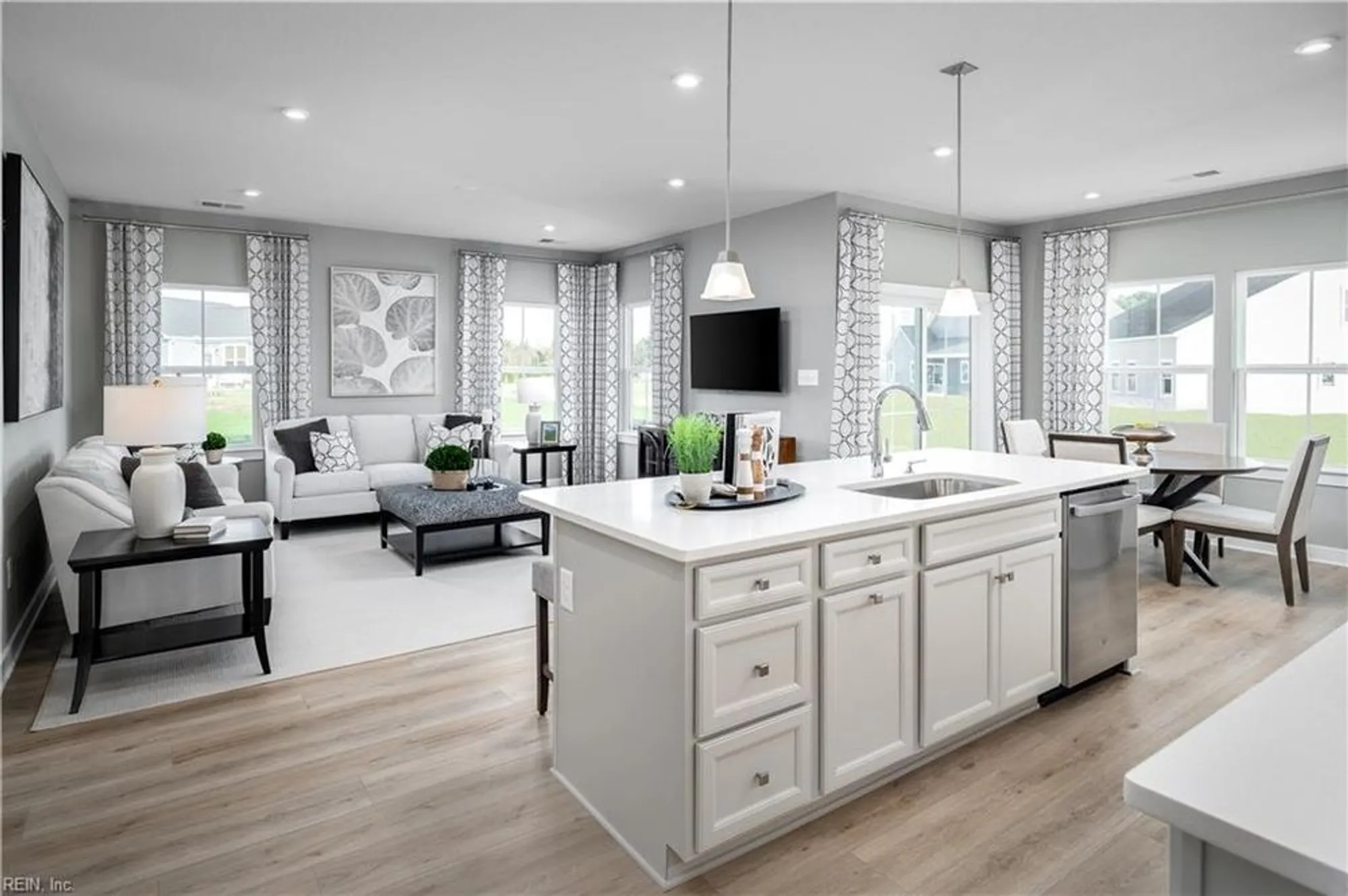 Property Slideshow image 4 of 30 | 140 ayrshire loop, Smithfield, VA, 23430