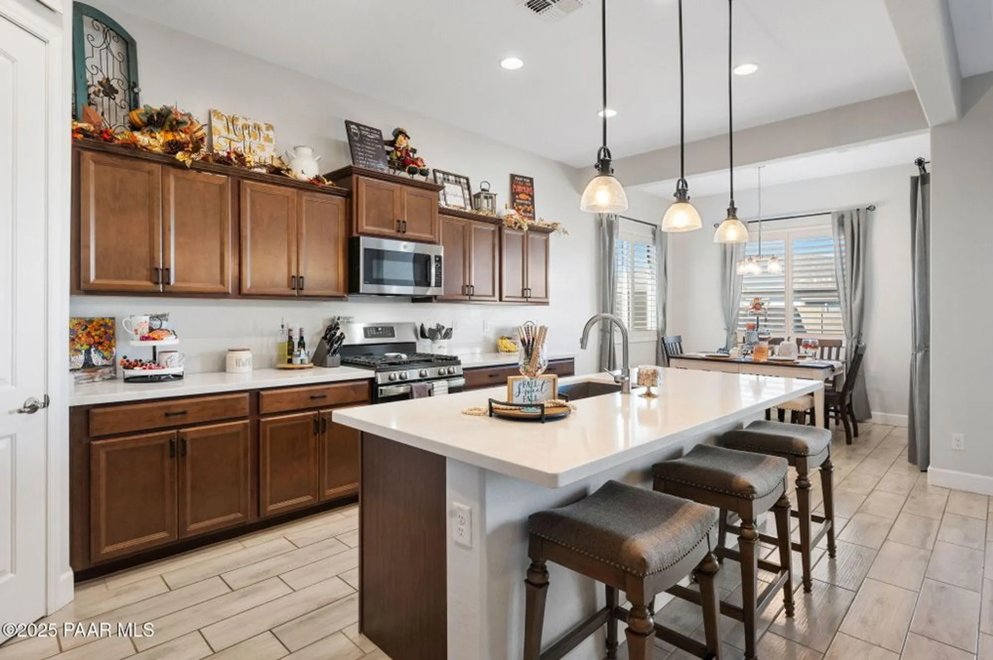 Property Slideshow image 9 of 49 | 7960 e hearthstone dr, Prescott Valley, AZ, 86315