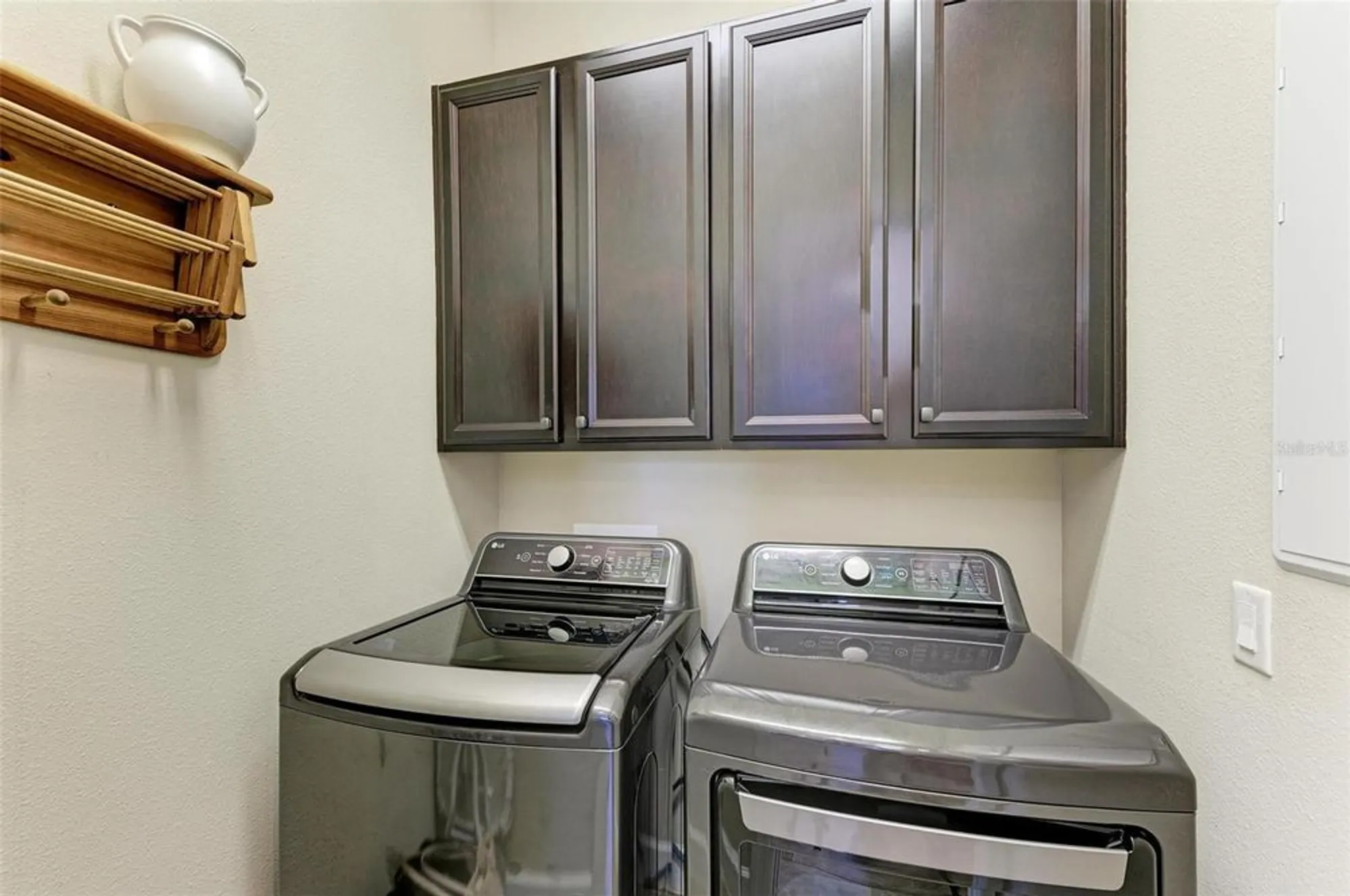 Property Slideshow image 45 of 97 | 367 compass point dr 201, Bradenton, FL, 34209