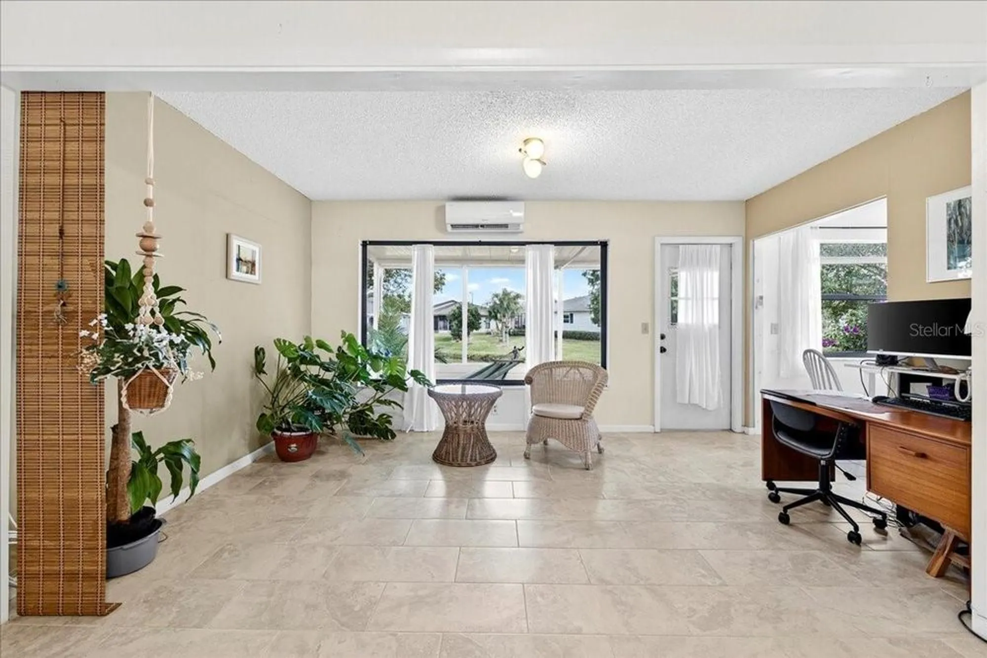 Property Slideshow image 14 of 44 | 4908 dawnview ln, Lakeland, FL, 33811