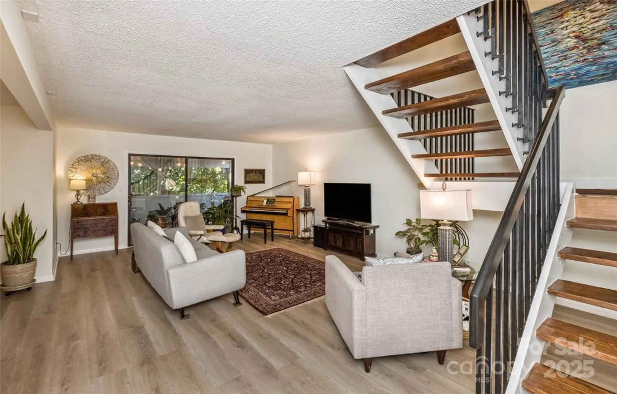 Property Slideshow image 14 of 42 | 503 crowfields ln, Asheville, NC, 28803