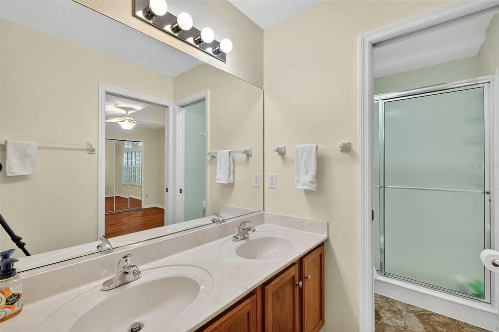 Property Slideshow image 26 of 41 | 4822 sawgrass lake cir, Leesburg, FL, 34748