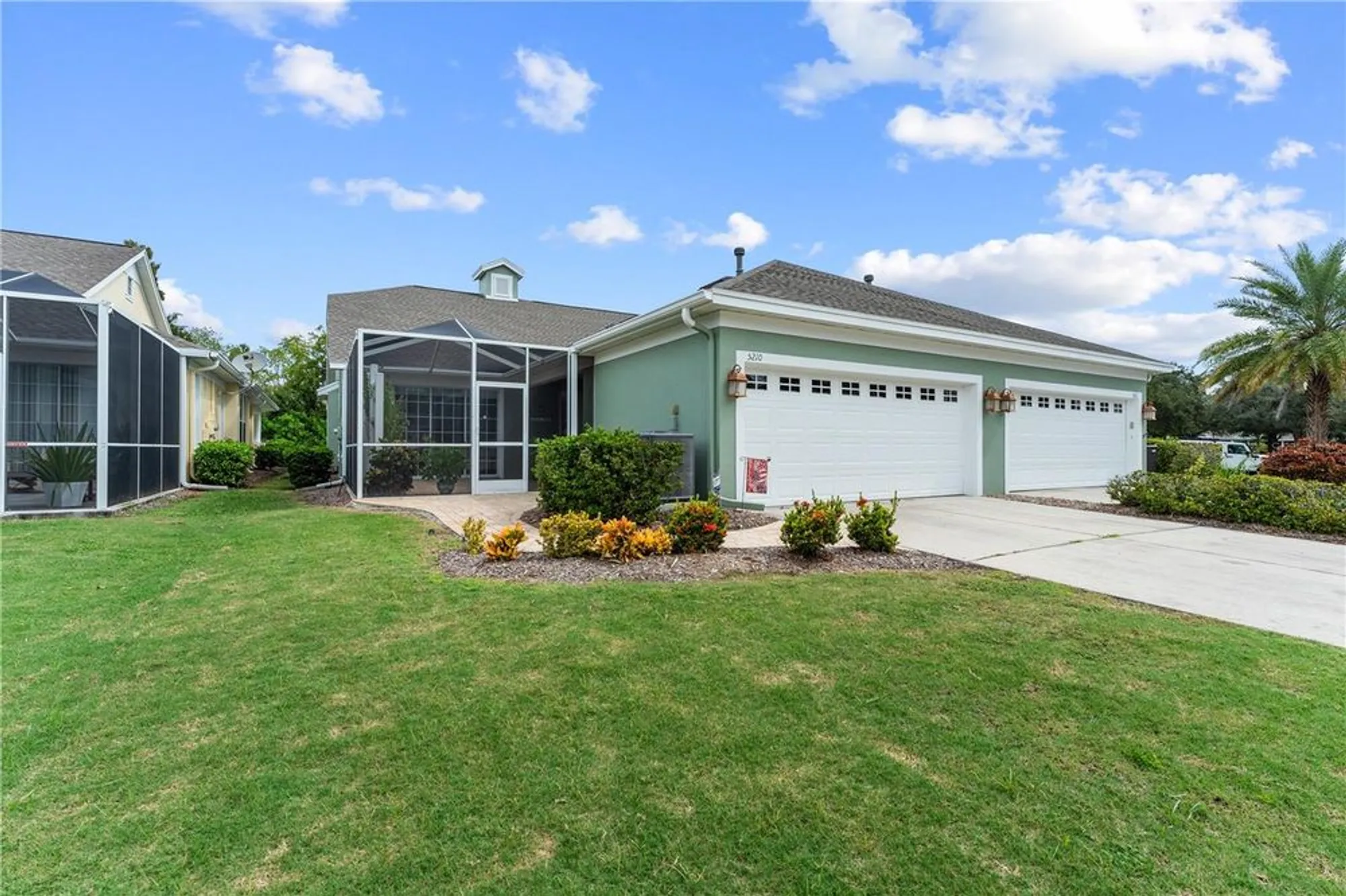 Property Slideshow image 64 of 97 | 5210 golden isles dr, Apollo Beach, FL, 33572