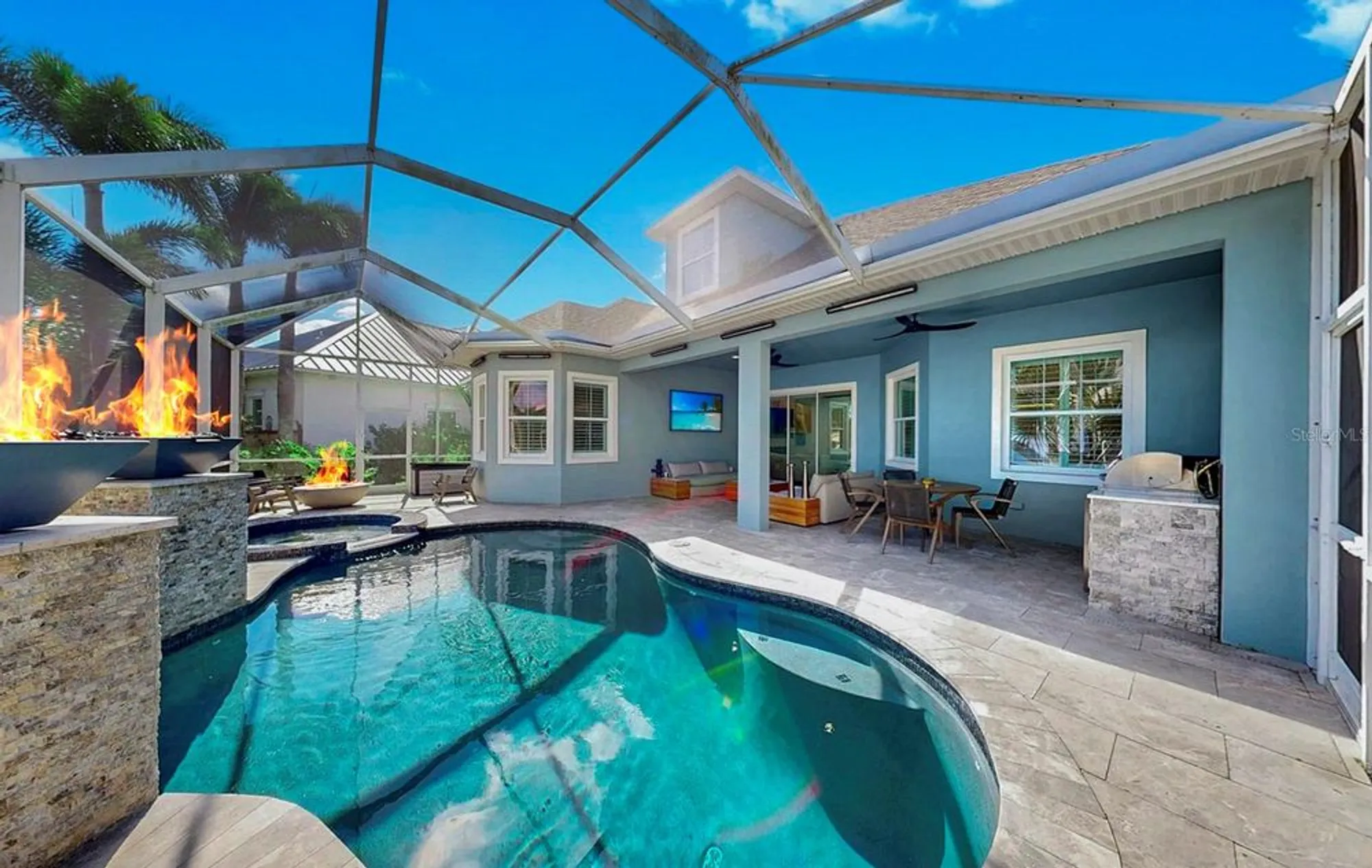 Property Slideshow image 4 of 64 | 609 manns harbor dr, Apollo Beach, FL, 33572