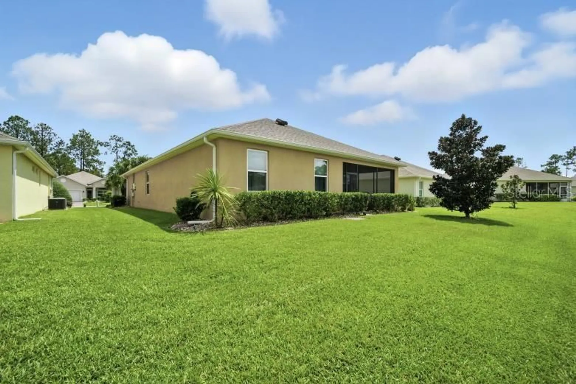 Property Slideshow image 6 of 50 | 86 park place cir, Palm Coast, FL, 32164