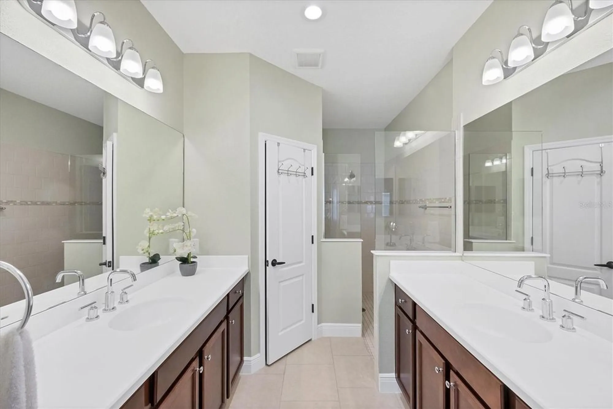 Property Slideshow image 24 of 61 | 3111 sky blue cv, Bradenton, FL, 34211