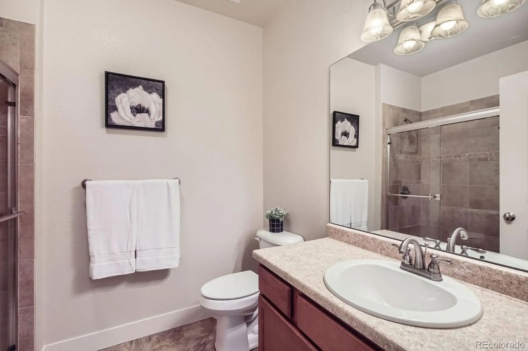 Property Slideshow image 10 of 11 | 4955 hahns peak dr apt 103, Loveland, CO, 80538