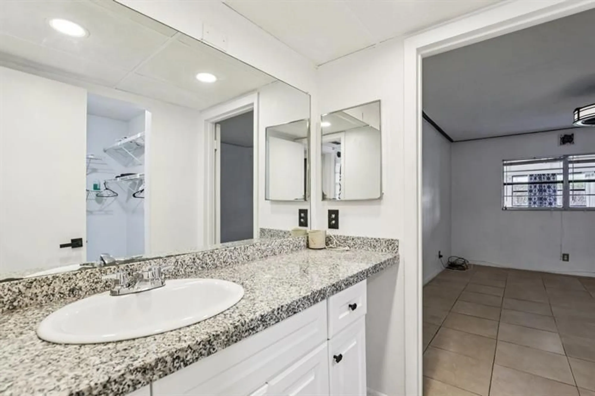 Property Slideshow image 29 of 32 | 7897 golf circle dr apt 107, Margate, FL, 33063