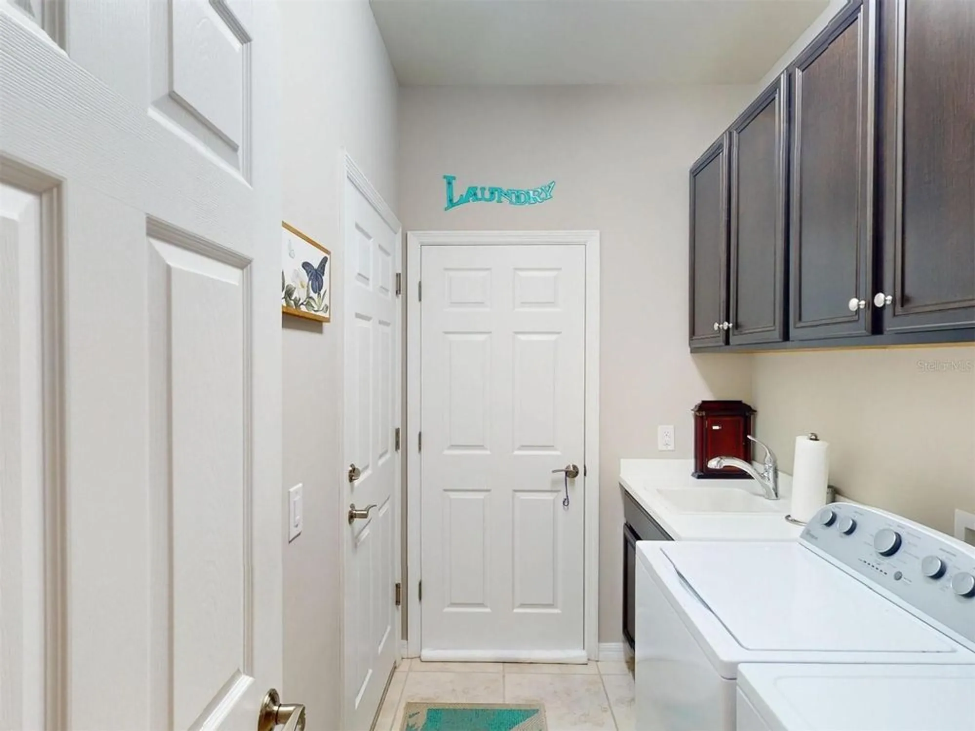 Property Slideshow image 61 of 98 | 2444 daisy dr, North Port, FL, 34289