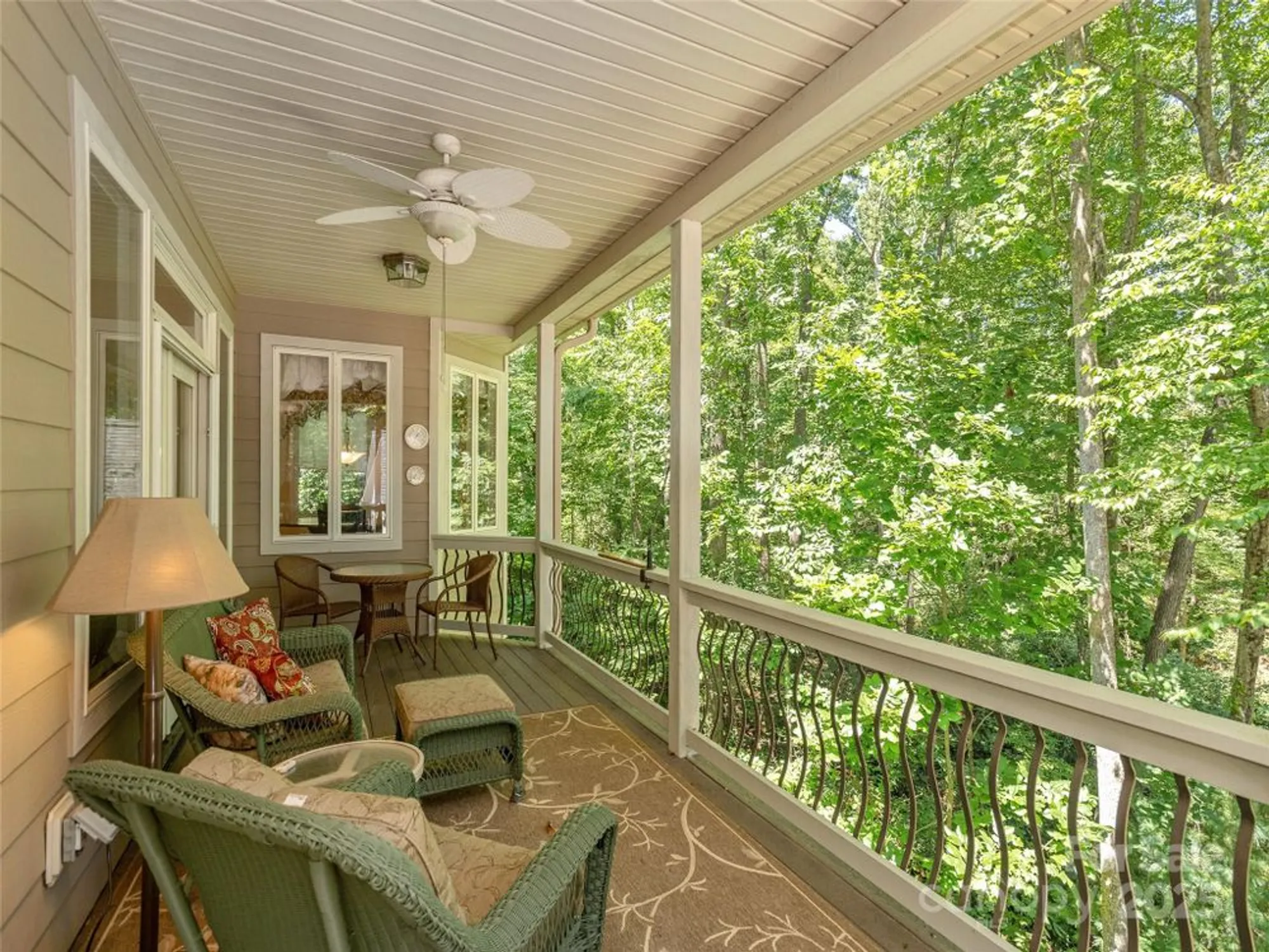 Property Slideshow image 11 of 44 | 17 high park ct, Hendersonville, NC, 28791