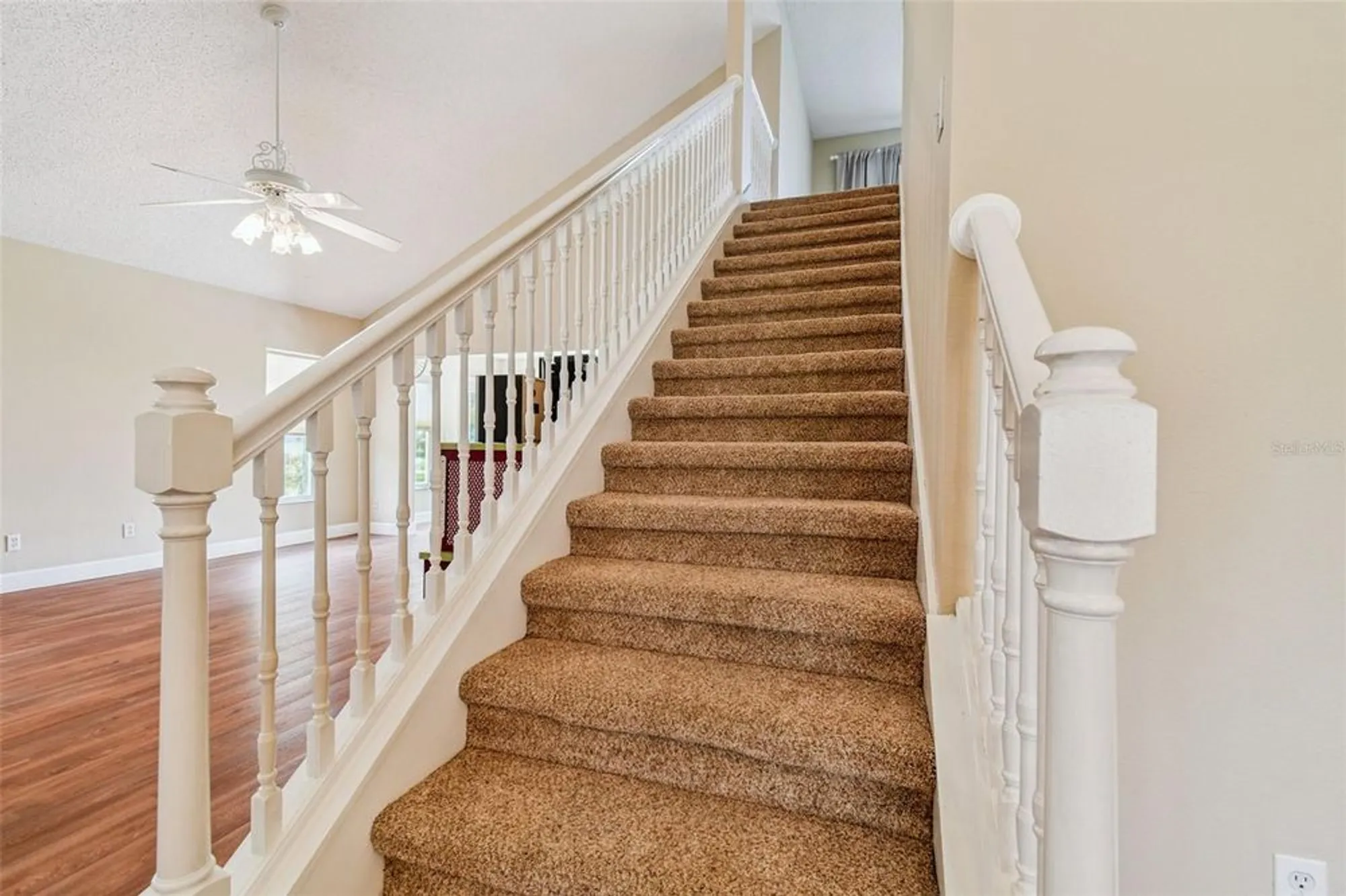 Property Slideshow image 24 of 44 | 2309 lyndhurst dr, Sun City Center, FL, 33573