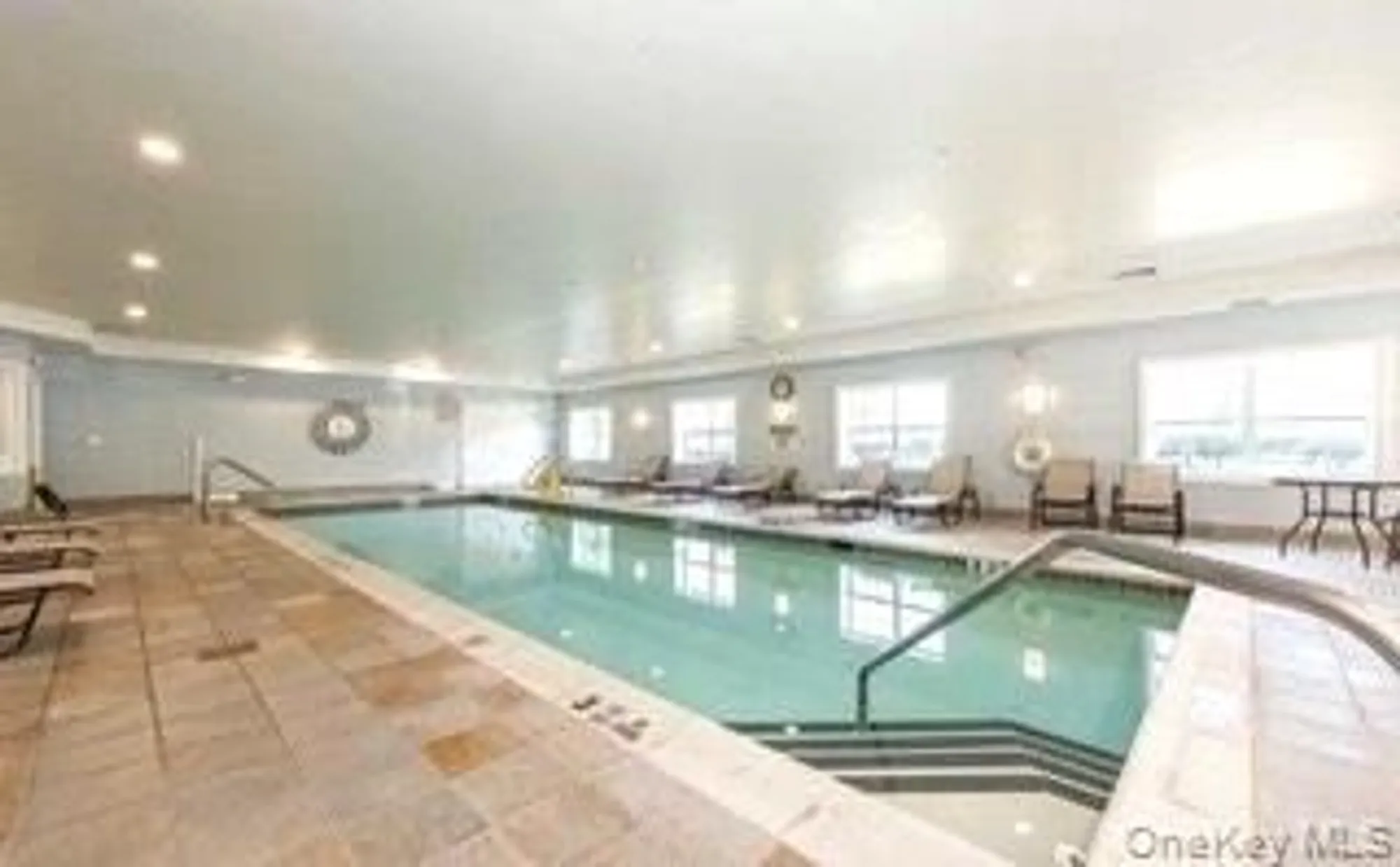 Property Slideshow image 19 of 20 | 272 spring dr, East Meadow, NY, 11554