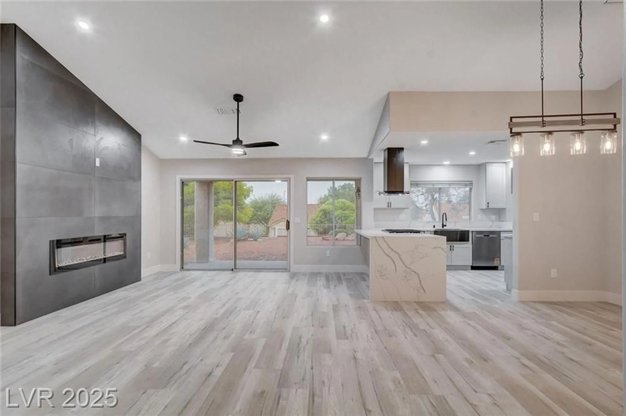 Property Slideshow image 4 of 39 | 3104 hayden ct, Las Vegas, NV, 89134