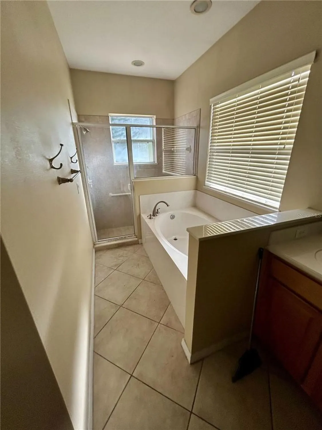 Property Slideshow image 4 of 8 | 2920 dayton dr, Winter Haven, FL, 33884