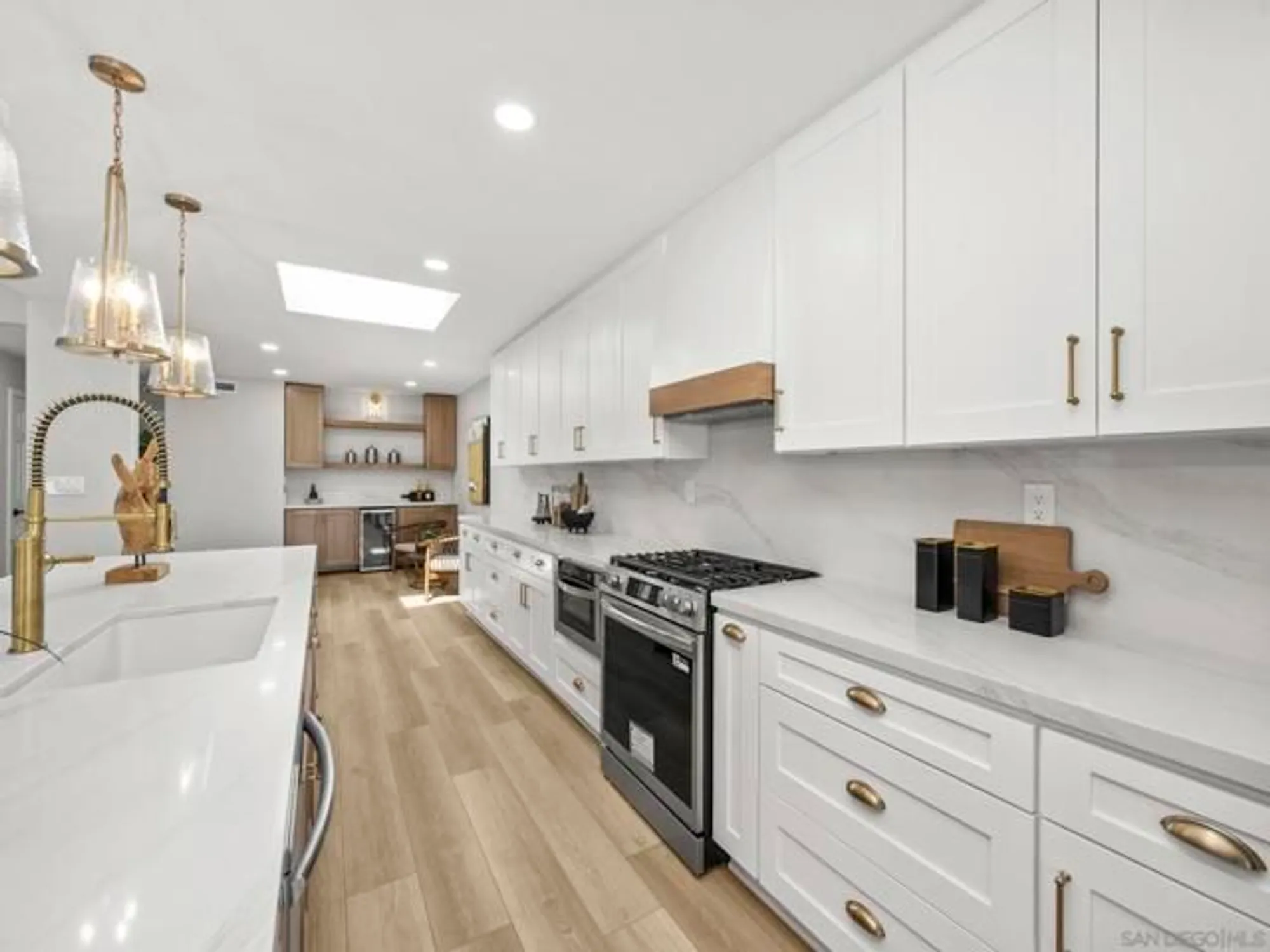 Property Slideshow image 6 of 48 | 4767 miletus way, Oceanside, CA, 92056