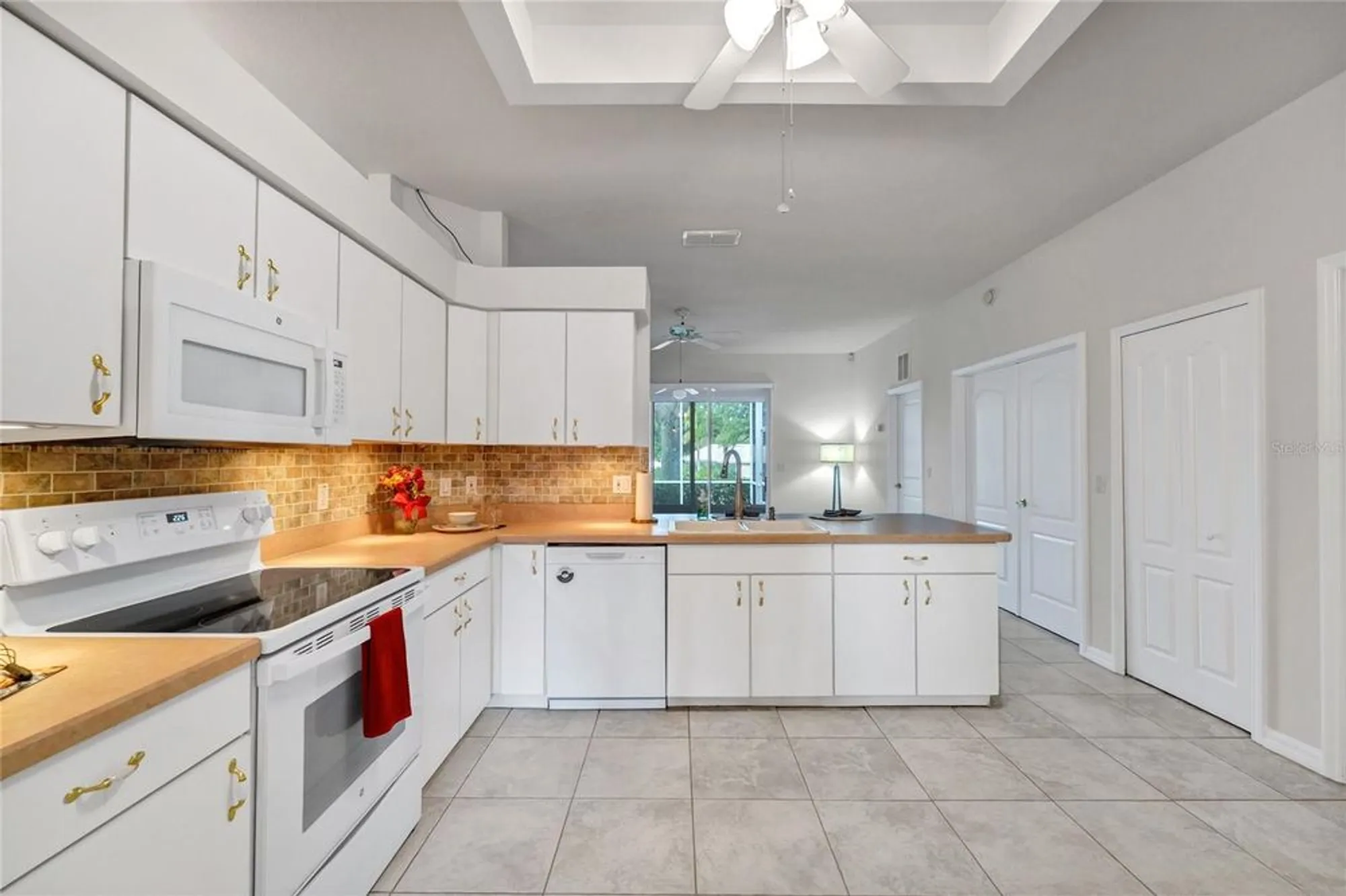 Property Slideshow image 13 of 49 | 2124 grafton ave, Clermont, FL, 34711