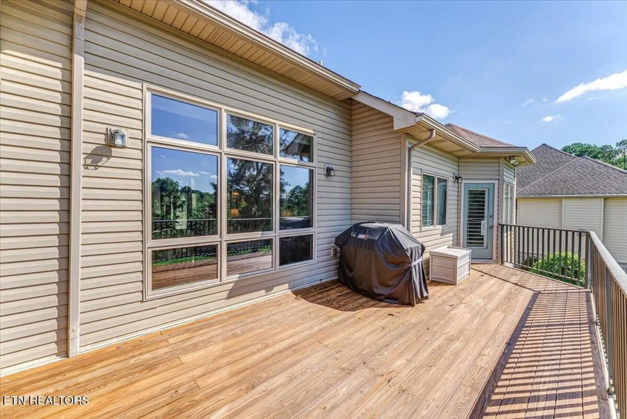 Property Slideshow image 8 of 55 | 108 wewoka way, Loudon, TN, 37774