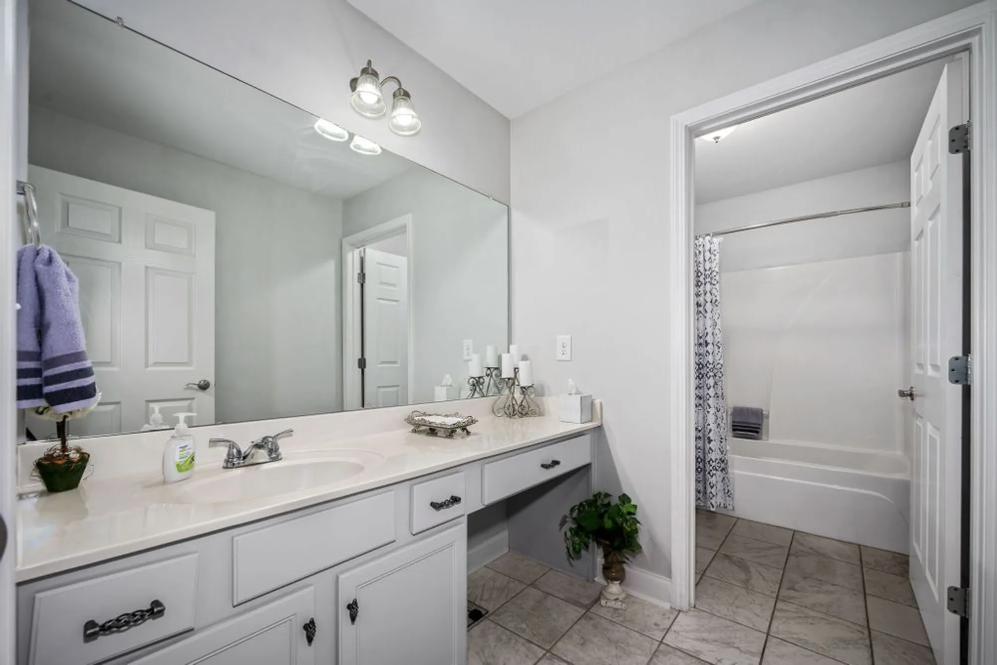 Property Slideshow image 31 of 52 | 266 meandering dr, Lebanon, TN, 37090