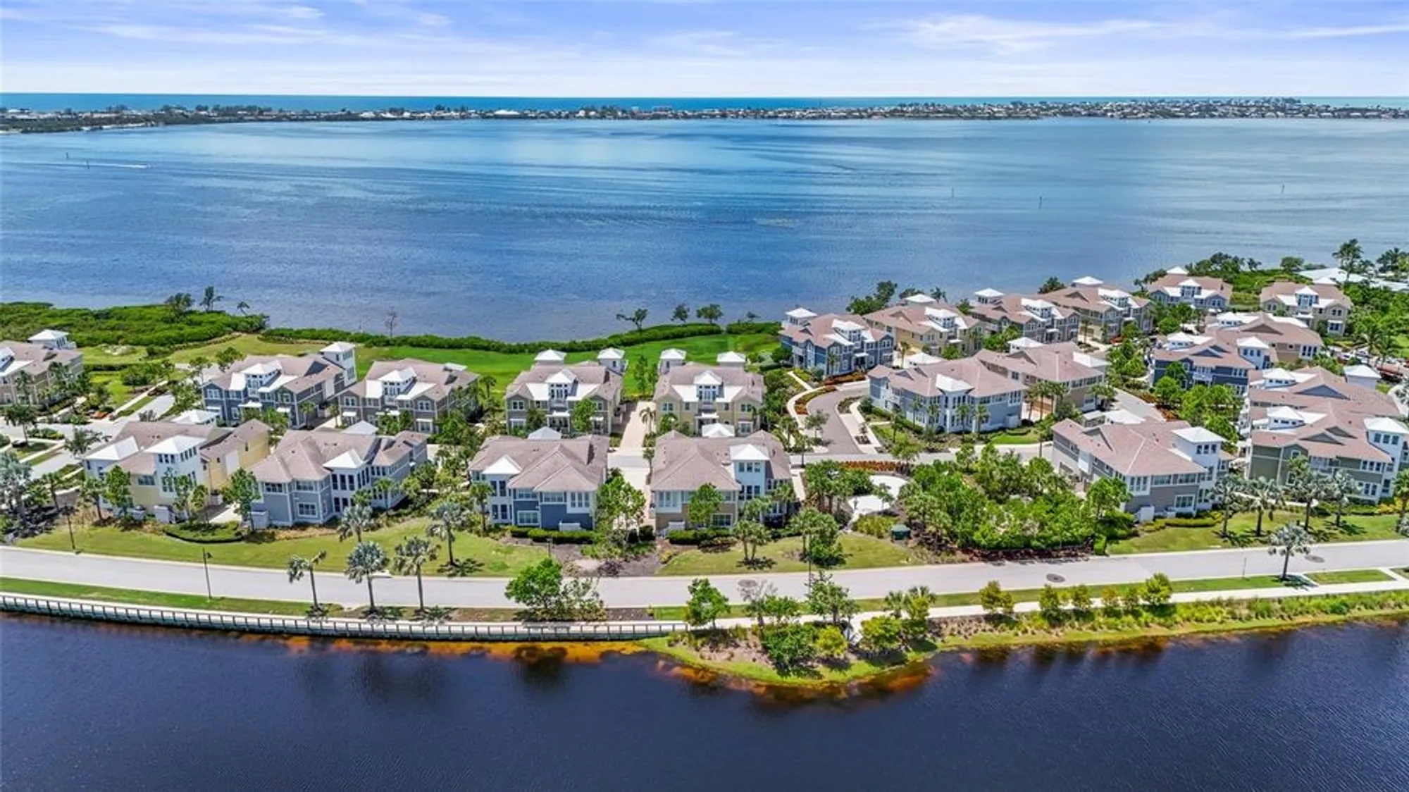 Property Slideshow image 53 of 76 | 303 compass point dr 101, Bradenton, FL, 34209