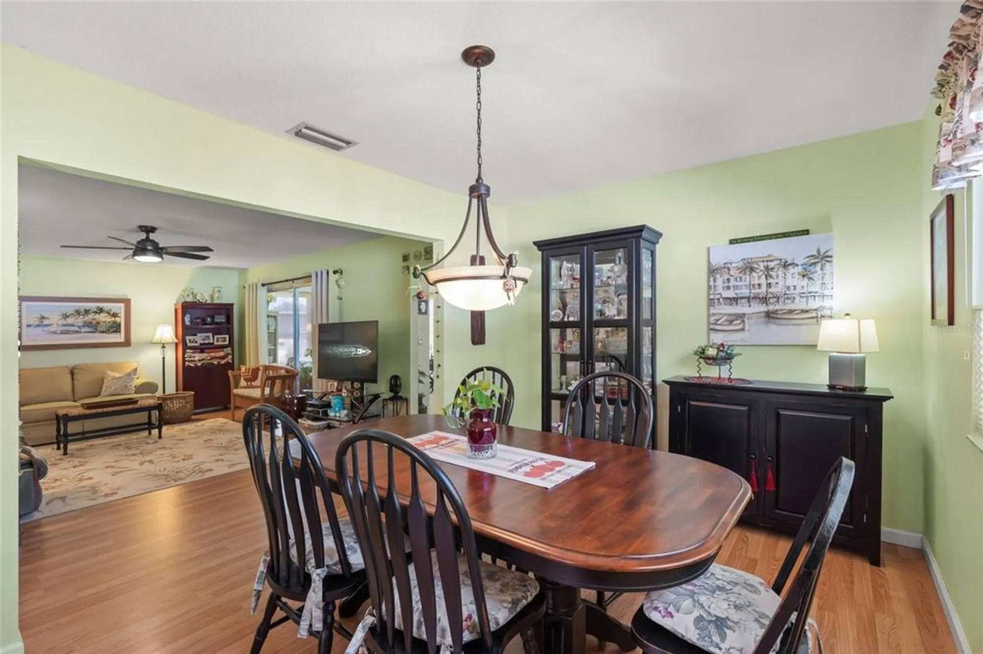 Property Slideshow image 15 of 41 | 1325 glen oaks dr 133, Sarasota, FL, 34232