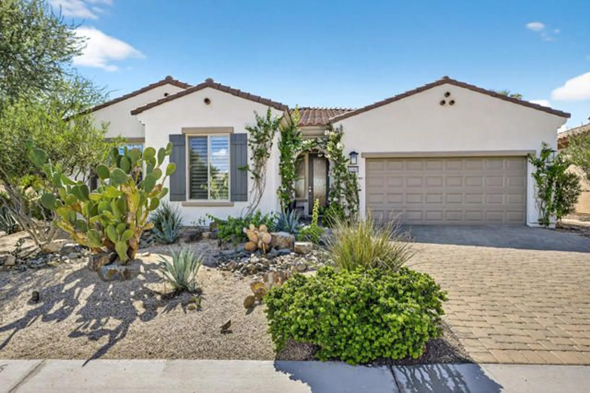 Property Slideshow image 56 of 73 | 81469 avenida montura, Indio, CA, 92203