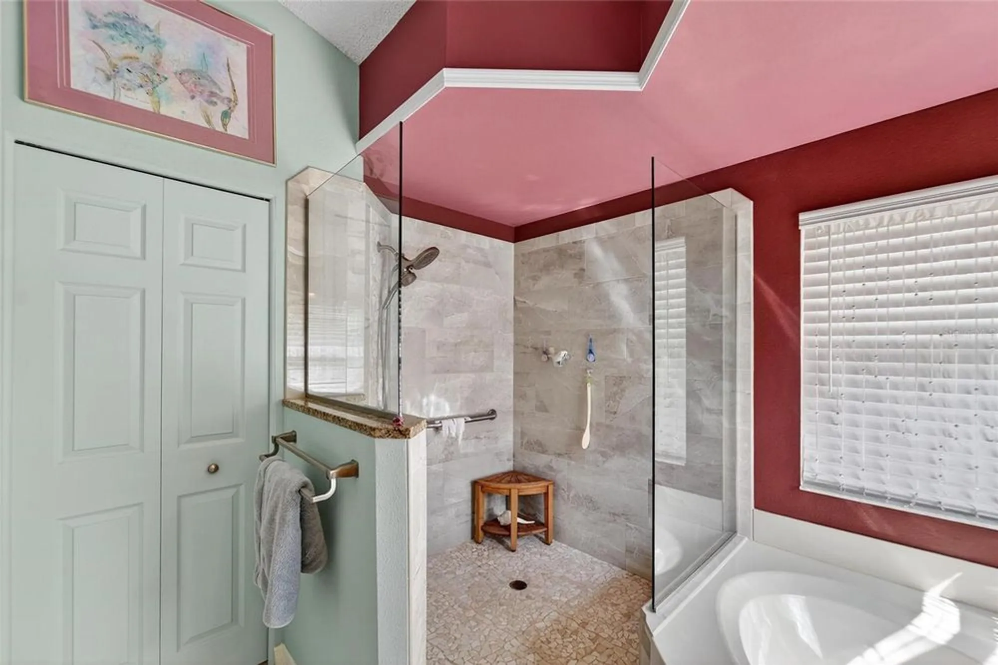 Property Slideshow image 33 of 73 | 326 caloosa palms ct, Sun City Center, FL, 33573
