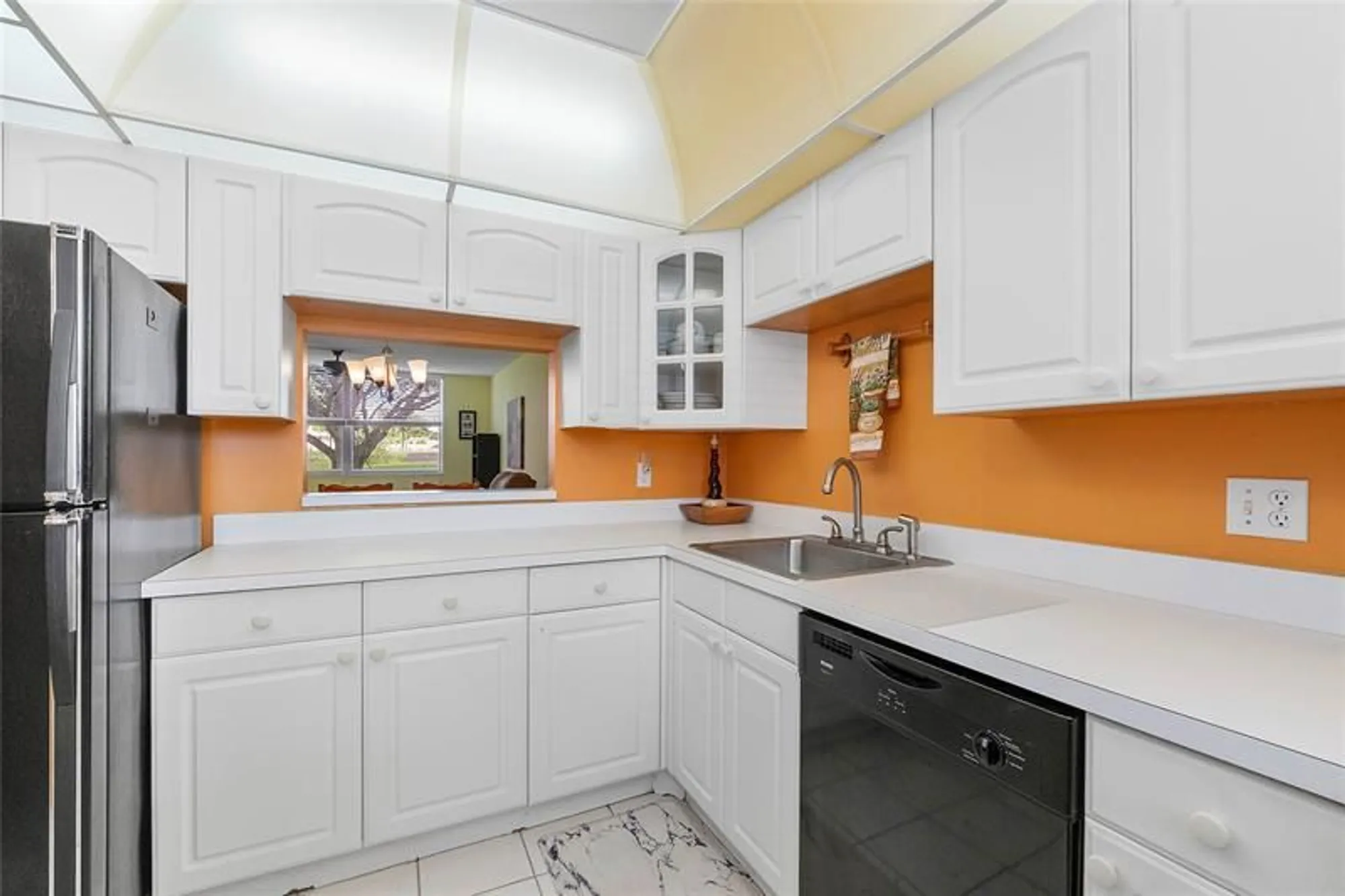 Property Slideshow image 6 of 50 | 6890 royal palm blvd 102h, Margate, FL, 33063