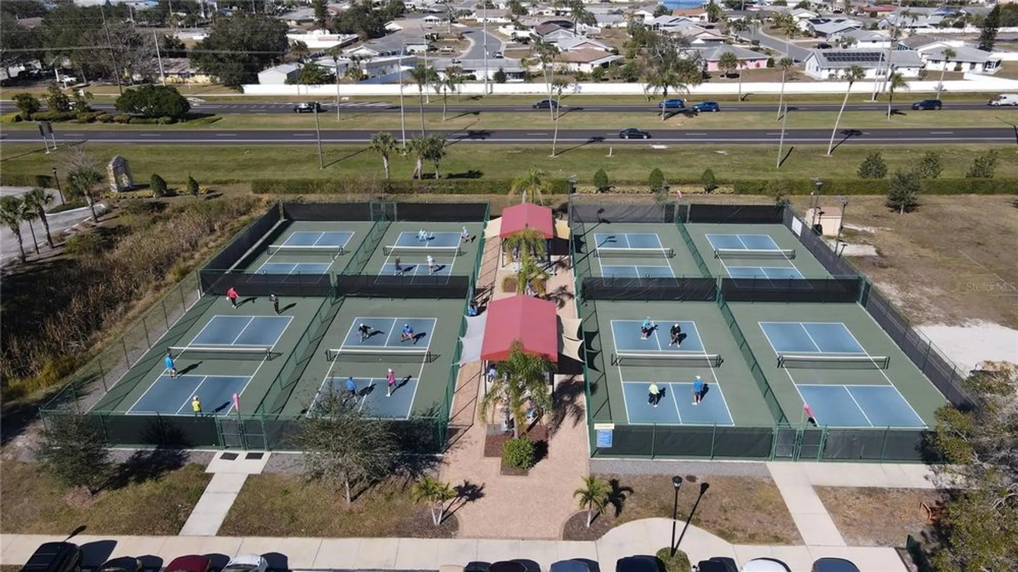 Property Slideshow image 40 of 63 | 1226 lyndhurst greens dr, Sun City Center, FL, 33573