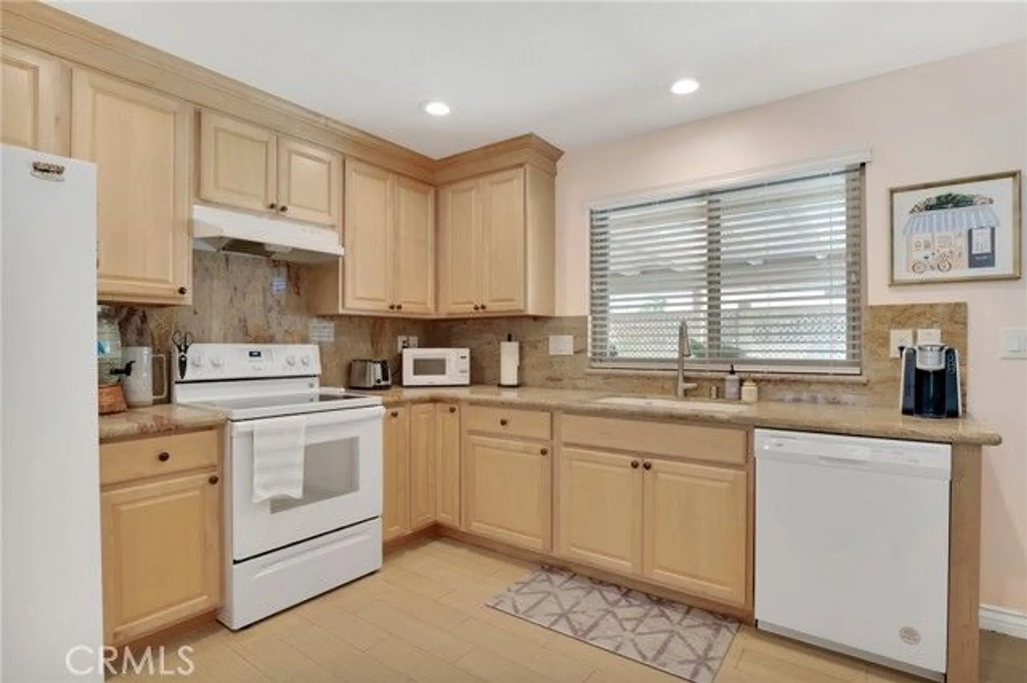 Property Slideshow image 12 of 41 | 6118 village 6, Camarillo, CA, 93012